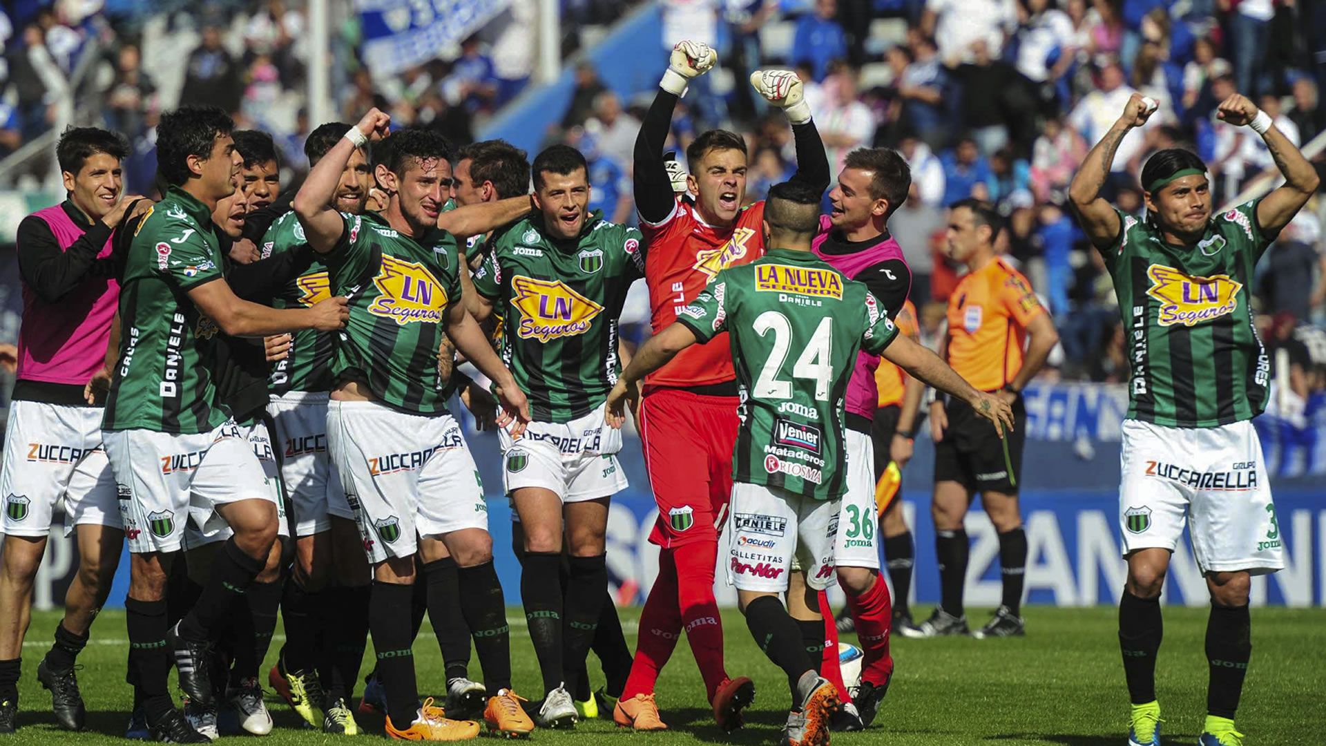 Velez Nueva Chicago Primera Division 04102015