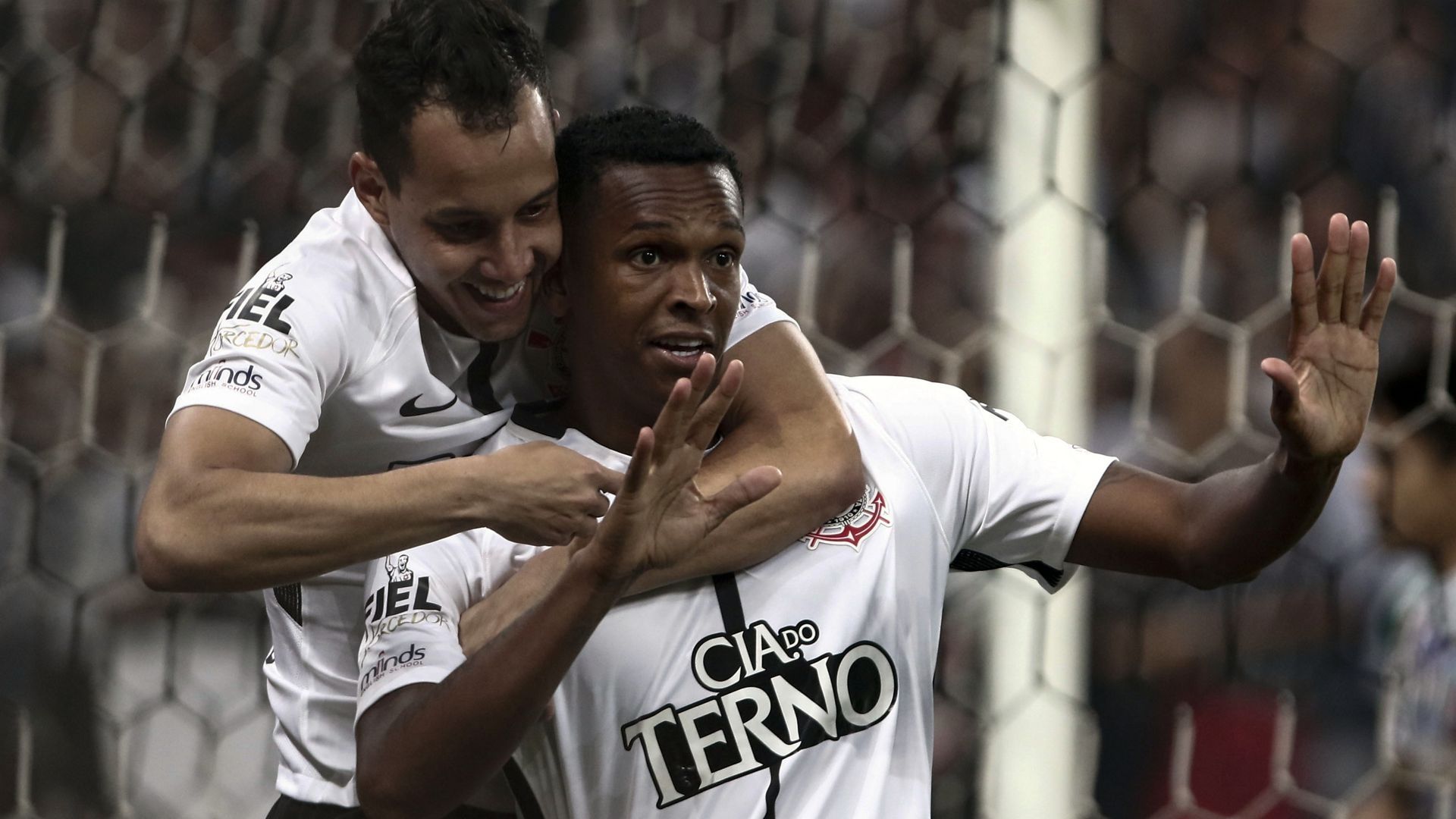 Jo Rodriguinho Corinthians Fluminense Brasileirao Serie A 15112017