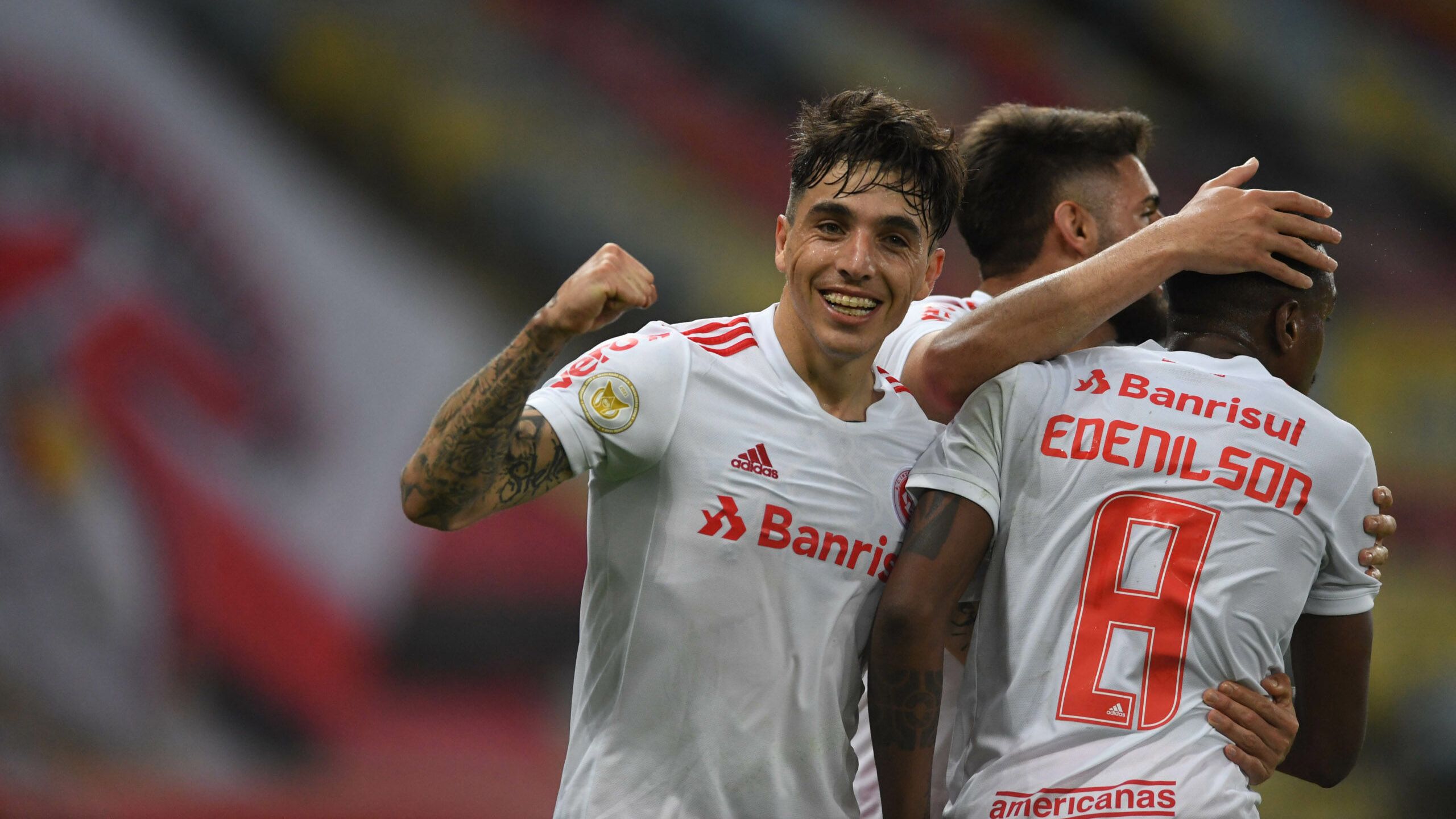 Saravia em Flamengo x Internacional