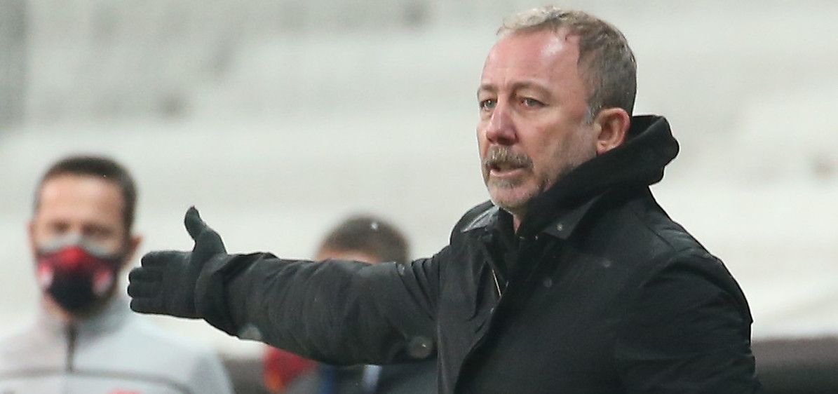 Sergen Yalcin Besiktas Coach vs. Galatasaray 01/17/21