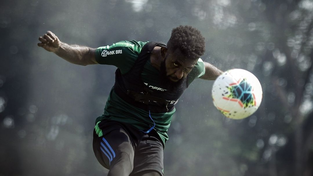 Yanto Basna - Indonesia