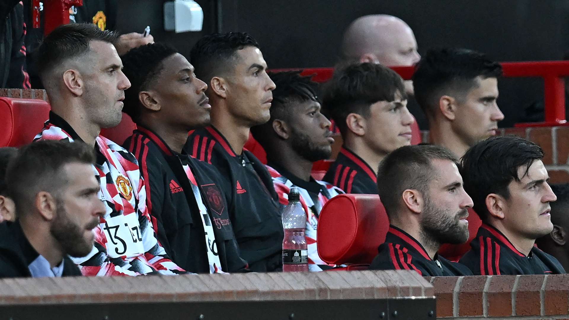 Cristiano Ronaldo Manchester United bench 2022-23