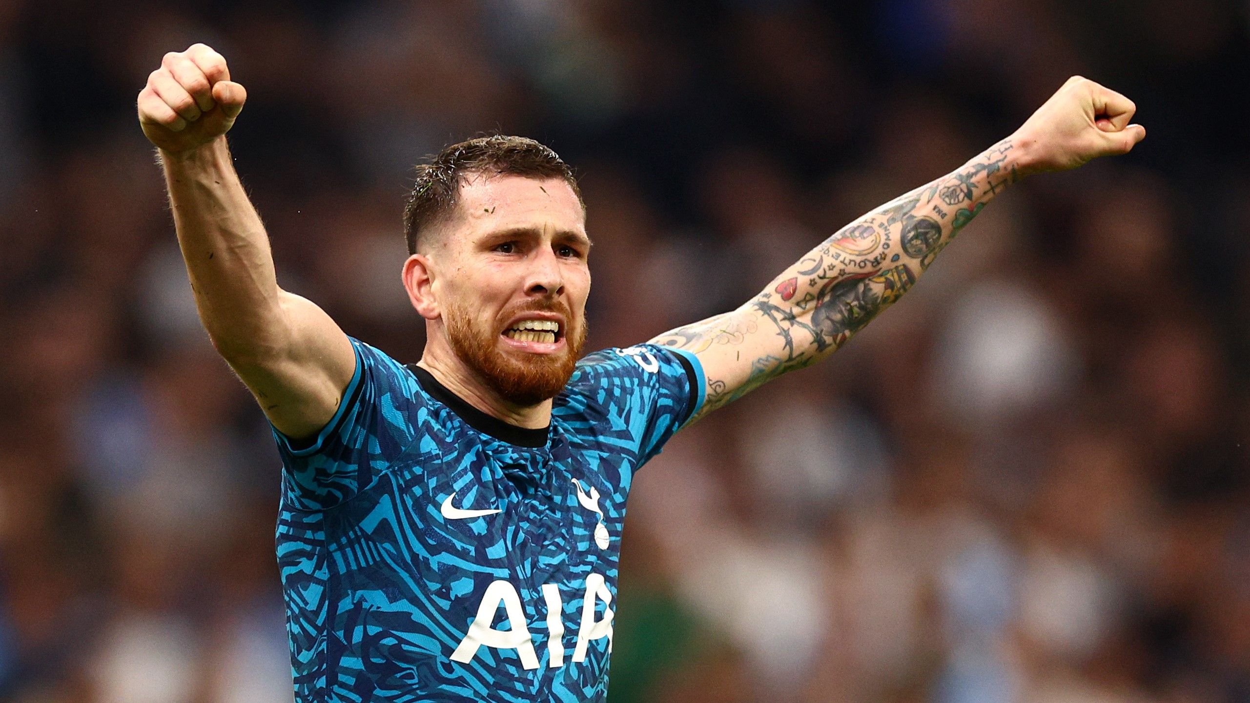 Hojbjerg celebrates 2022-23