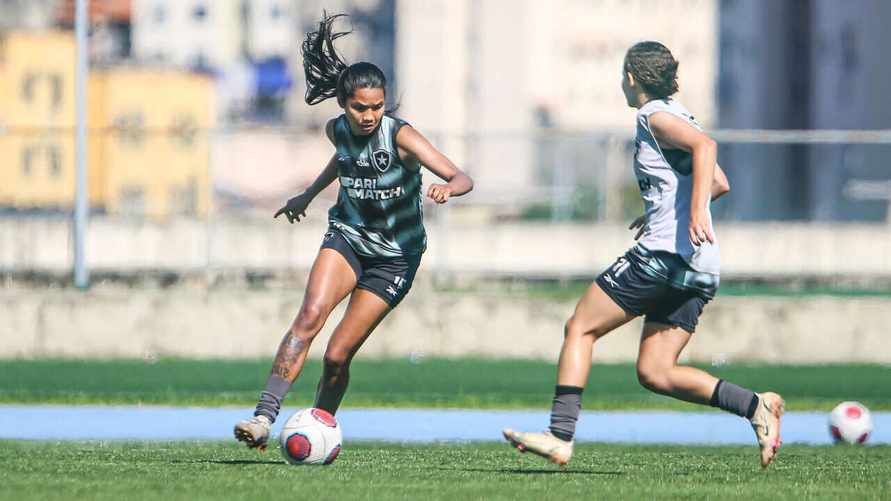 Botafogo feminino em treinamento, 2024