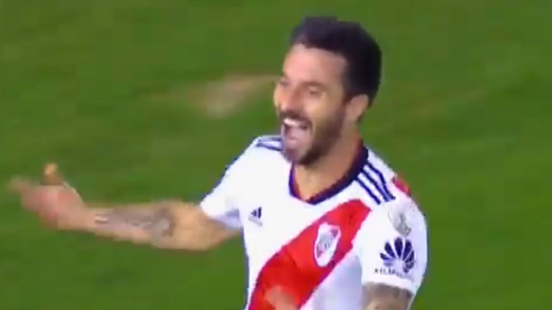 Captura Ignacio Scocco River Independiente Copa Libertadores 02102018