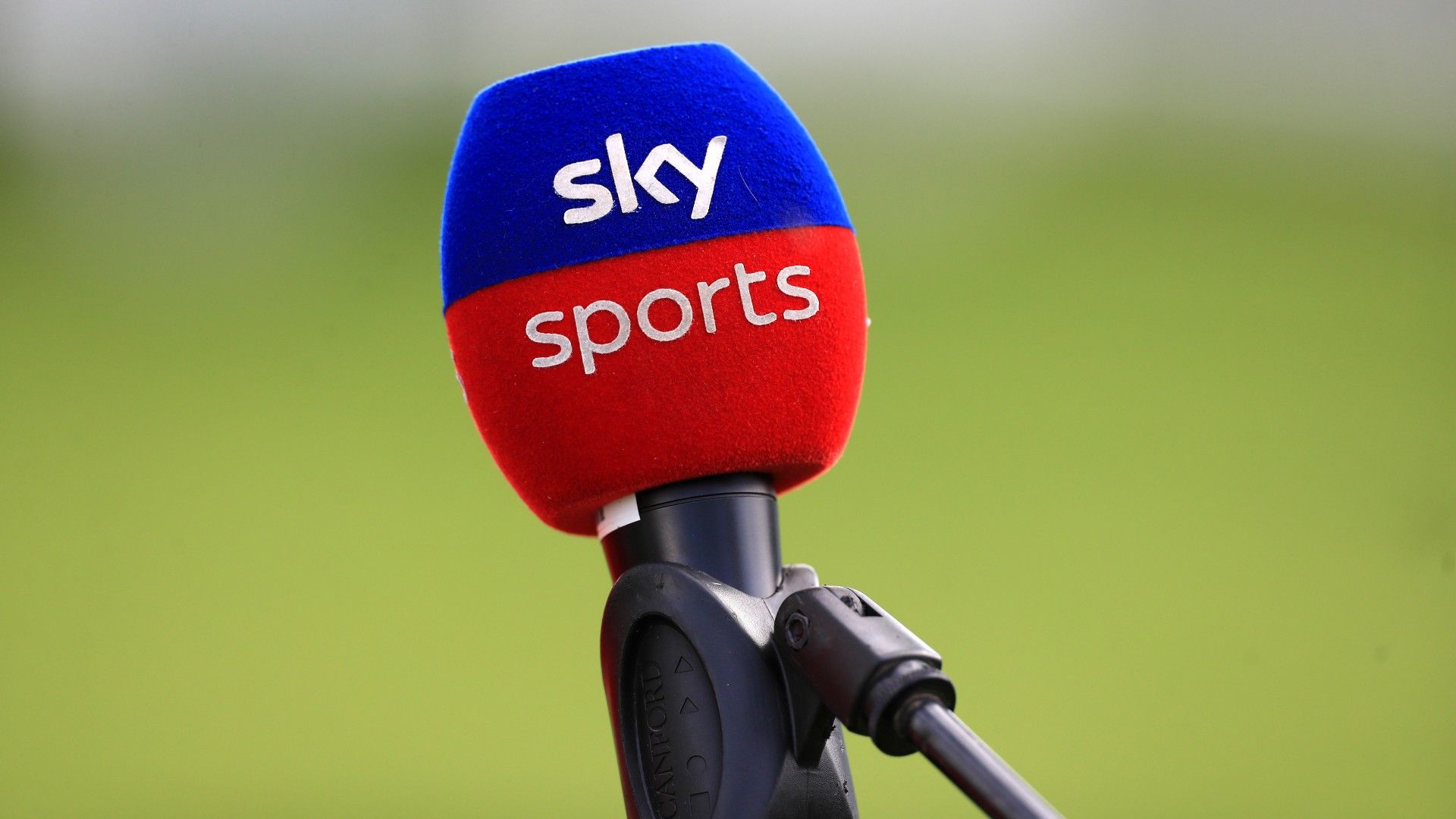 Sky Sports mic