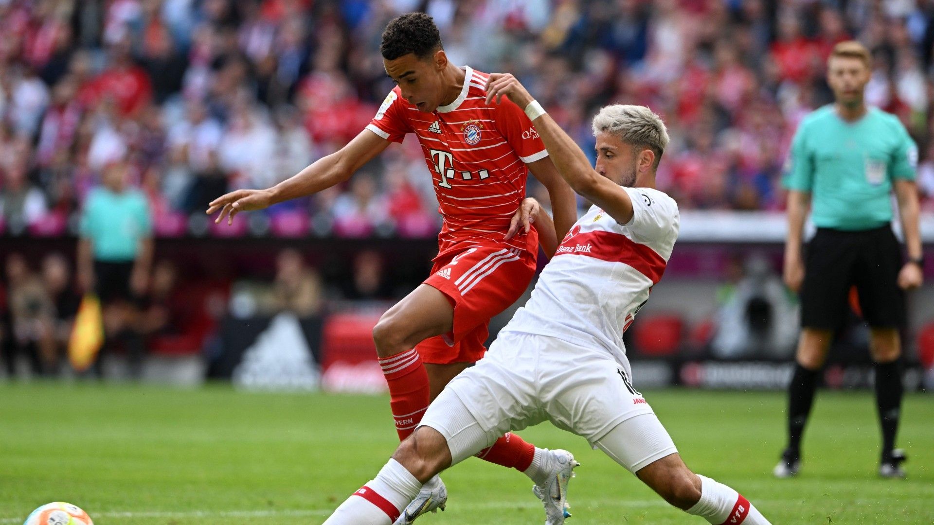 Jamal Musiala Bayern Stuttgart 10092022