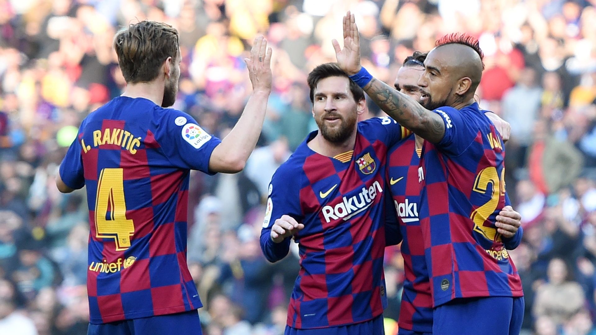 Barcelona celebrate vs Eibar 2019-20