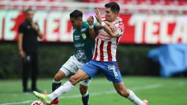 Jesús Molina Chivas vs León Guardianes 2020