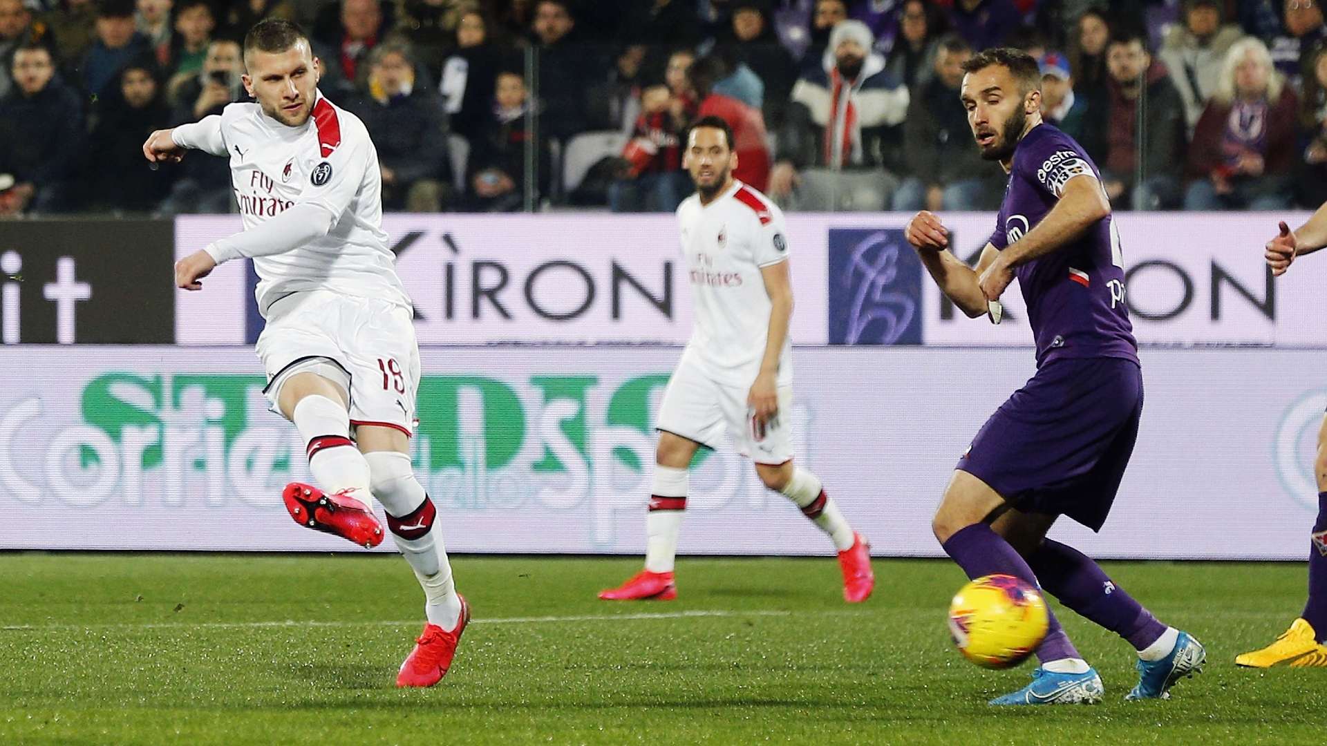 Rebic Fiorentina Milan Serie A