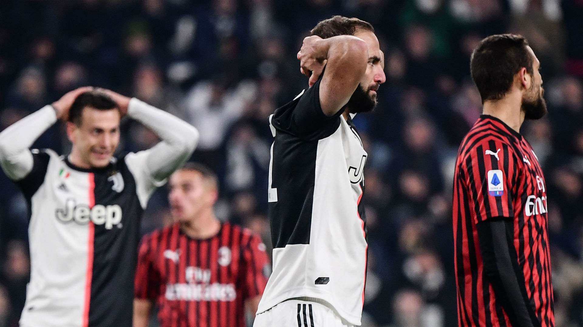Gonzalo Higuain Juventus Milan