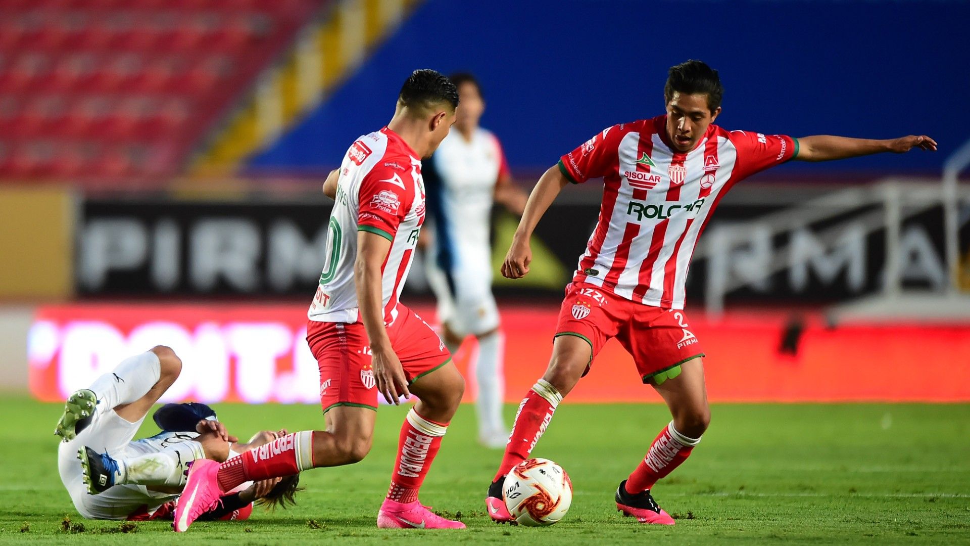 Necaxa vs Chivas Guardianes 2020
