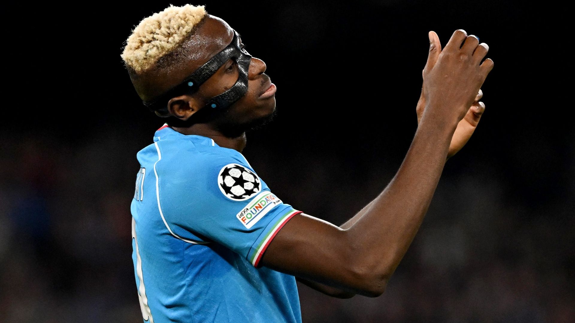 Osimhen Napoli Barcelona