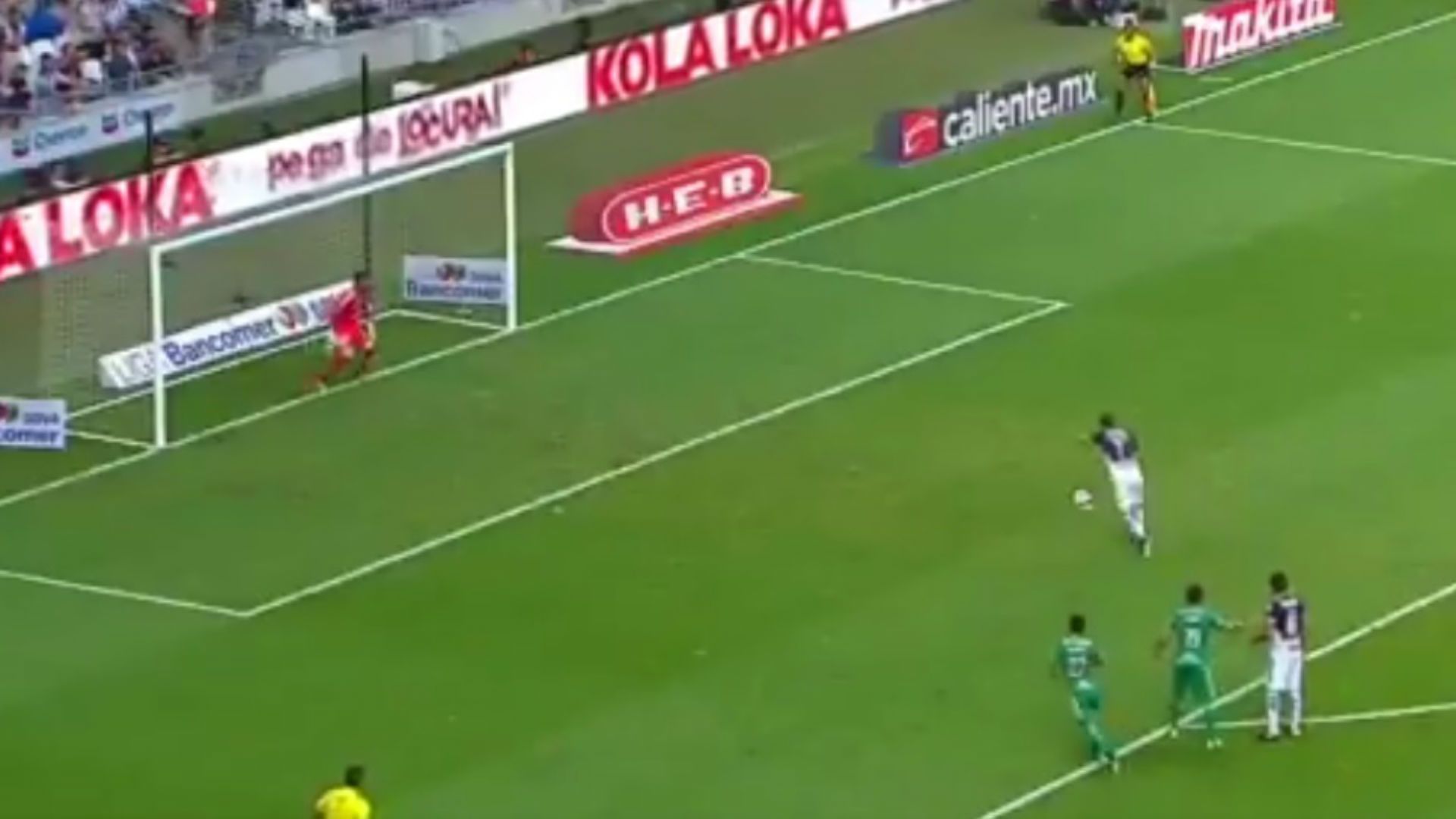 rogelio funes mori falla penal vs atlas j9 ape17