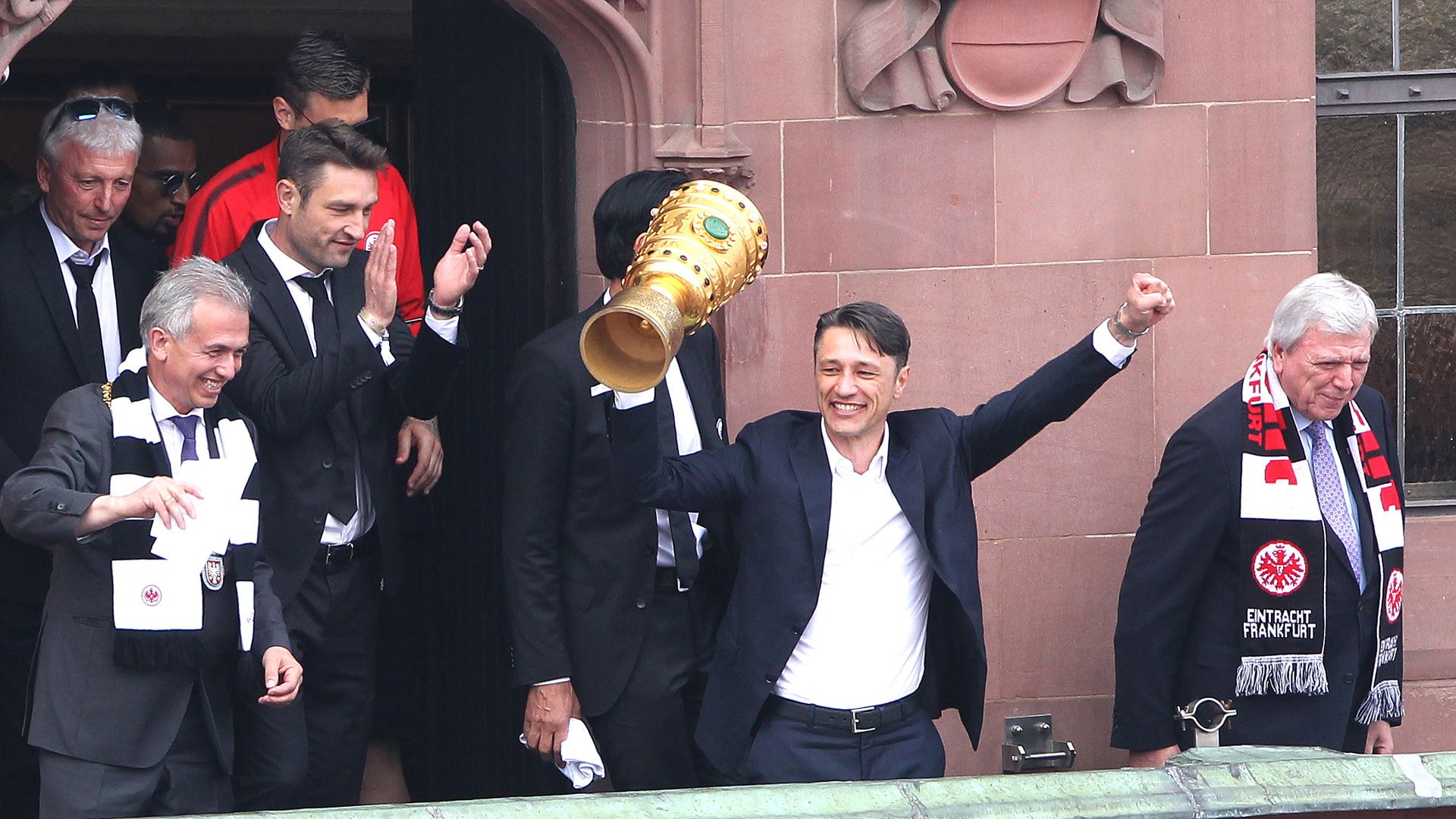Kovac mit Pokal 20052018