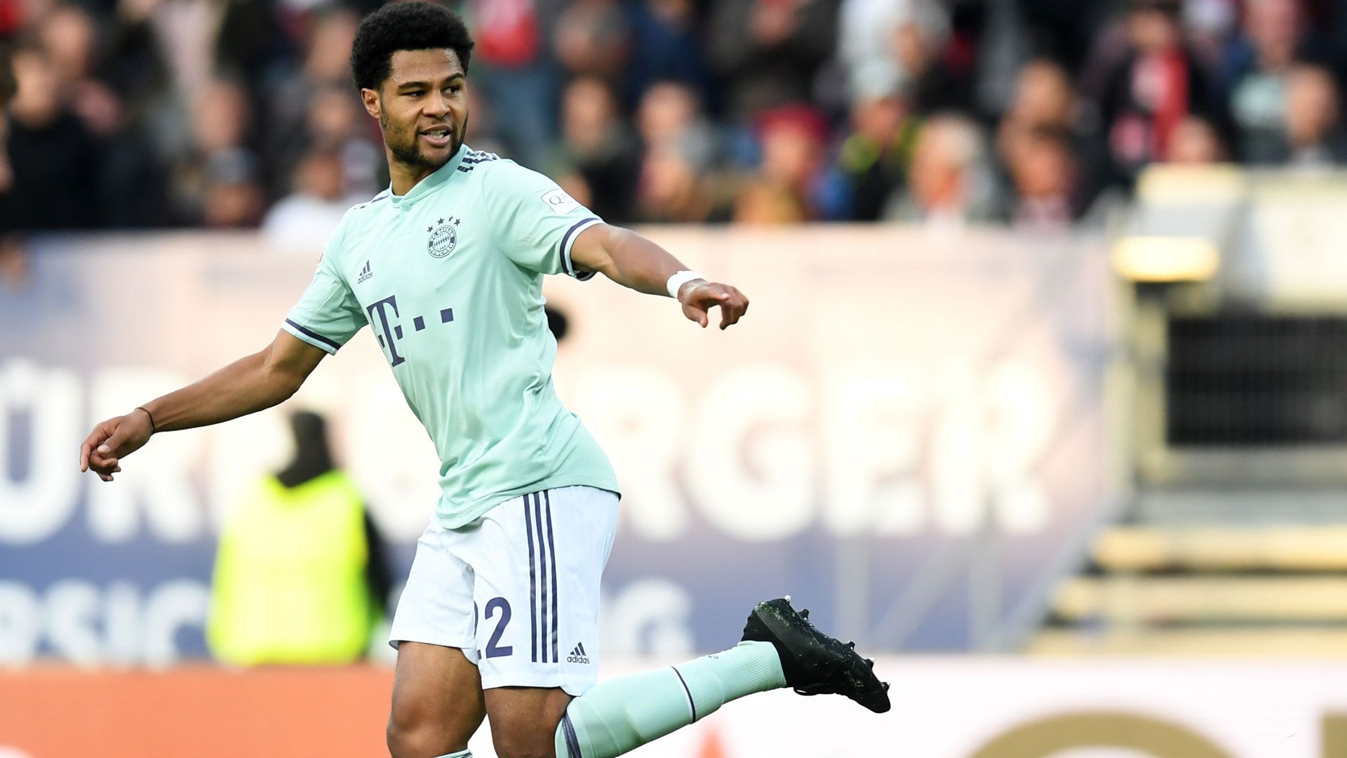 Bayern München Gnabry