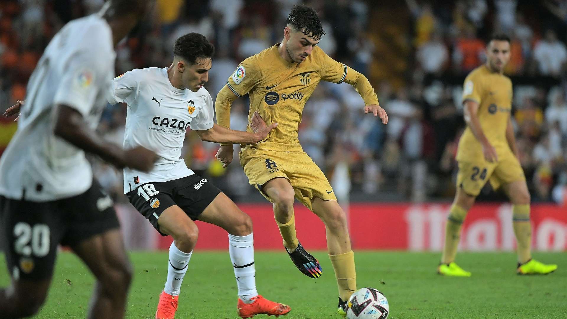 Pedri Barcelona 2022-23