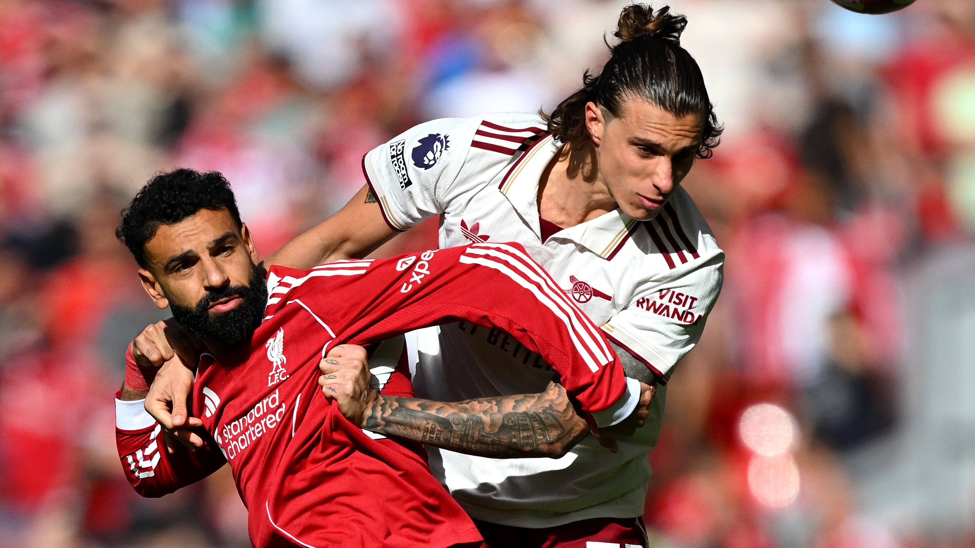 Mo Salah Riccardo Calafiori Liverpool Arsenal 2025-26