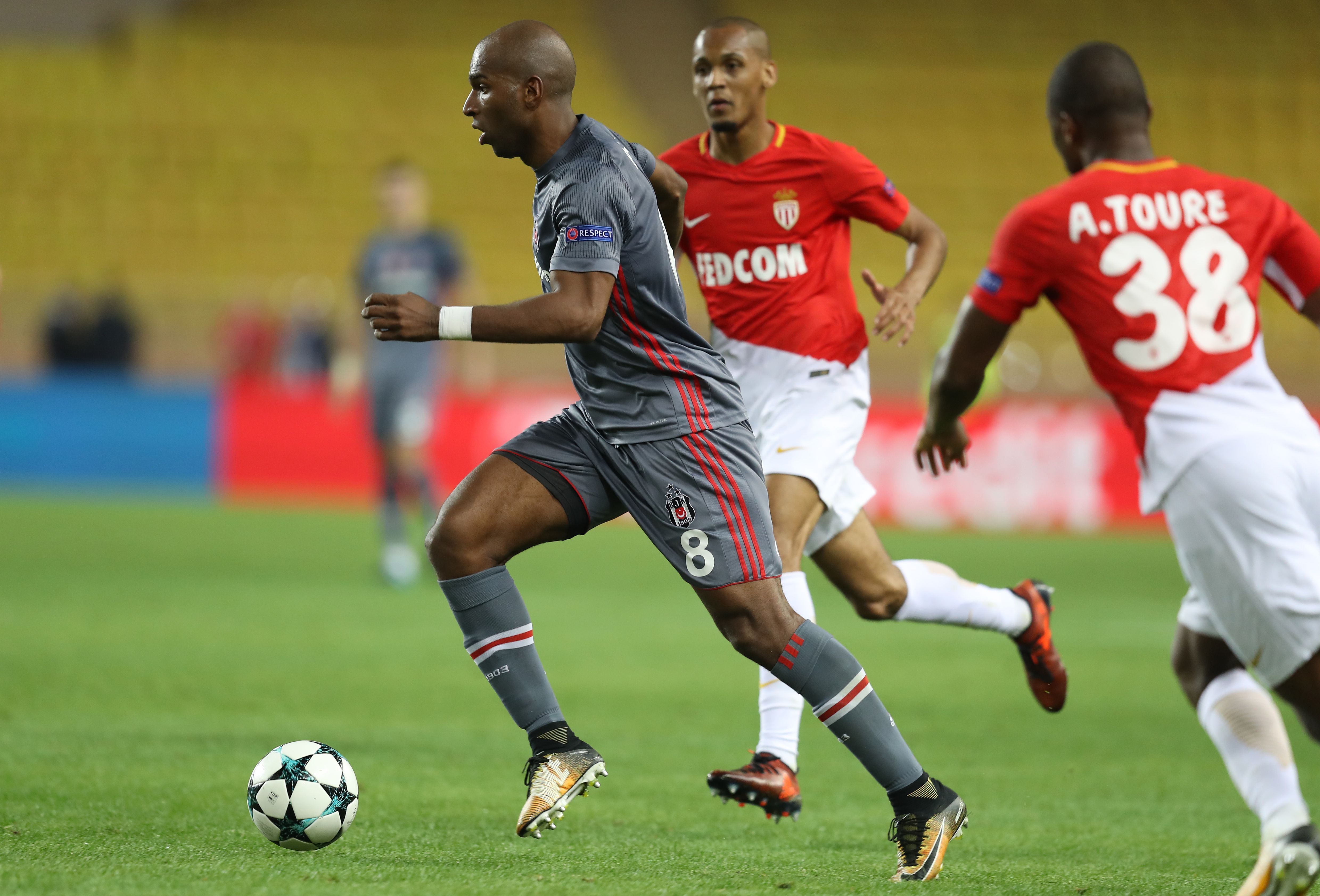 Ryan Babel Monaco Besiktas 10/17/17