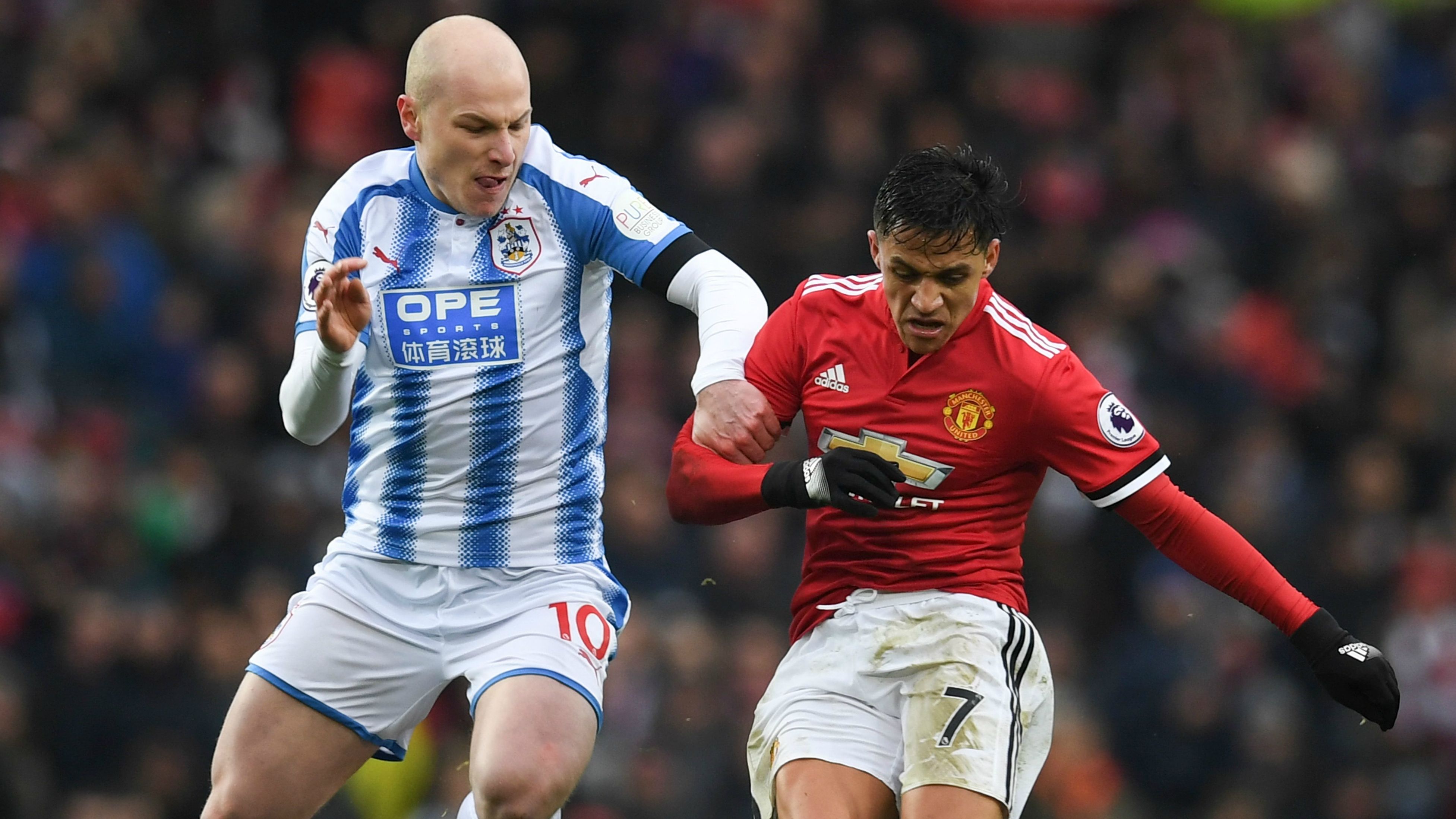 Aaron Mooy Alexis Sanchez Huddersfield Town Manchester United