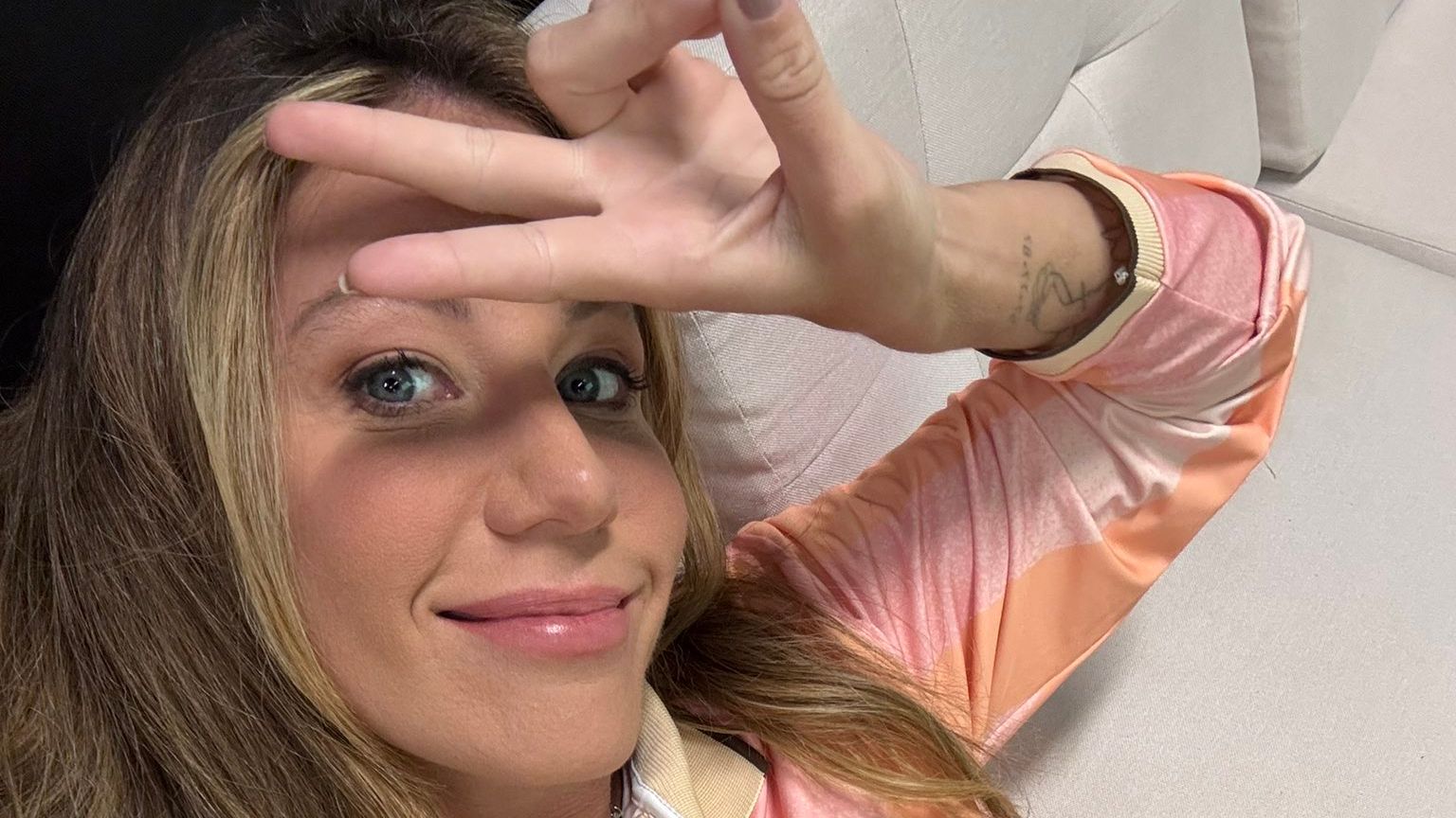 Barbara Coelho Caze TV