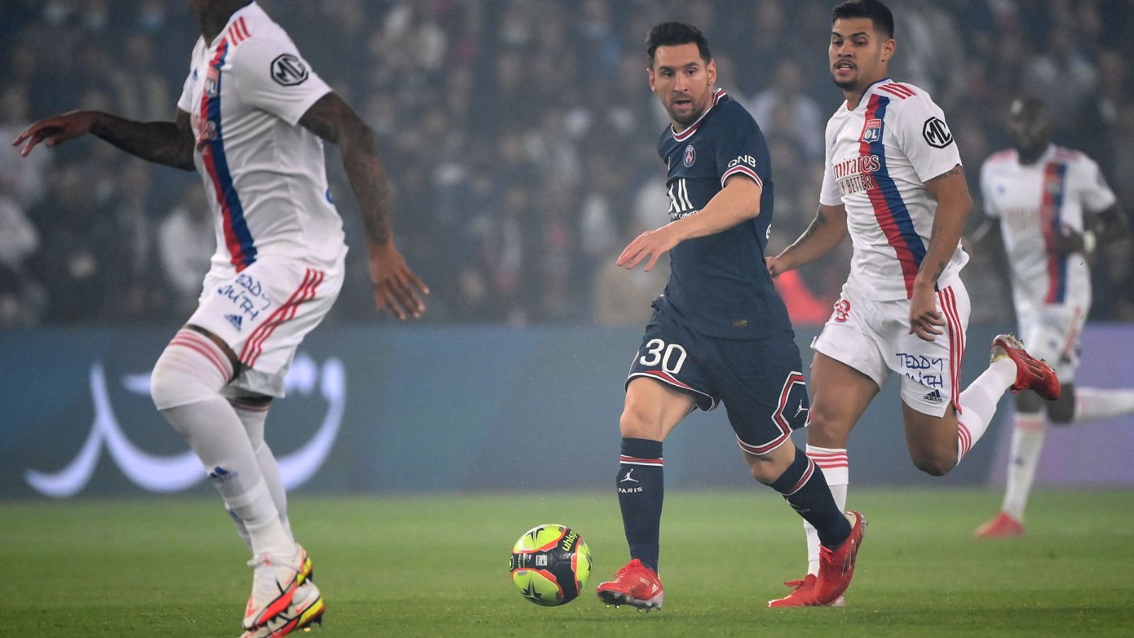 Messi, PSG vs. Olympique Lyon