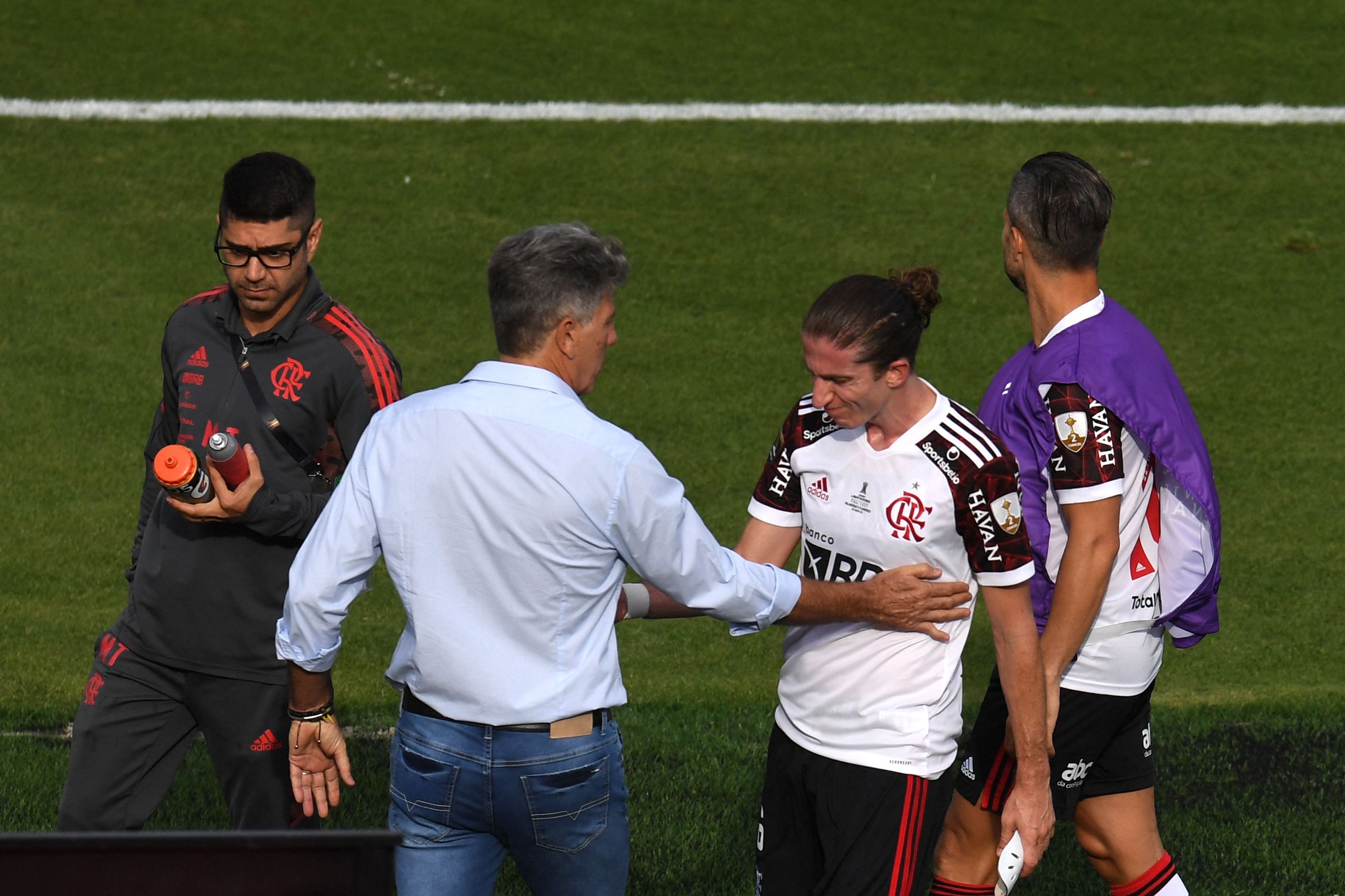 Filipe Luís lesionado e Renato Gaúcho, Palmeiras x Flamengo, final da Copa Libertadores, 27112021