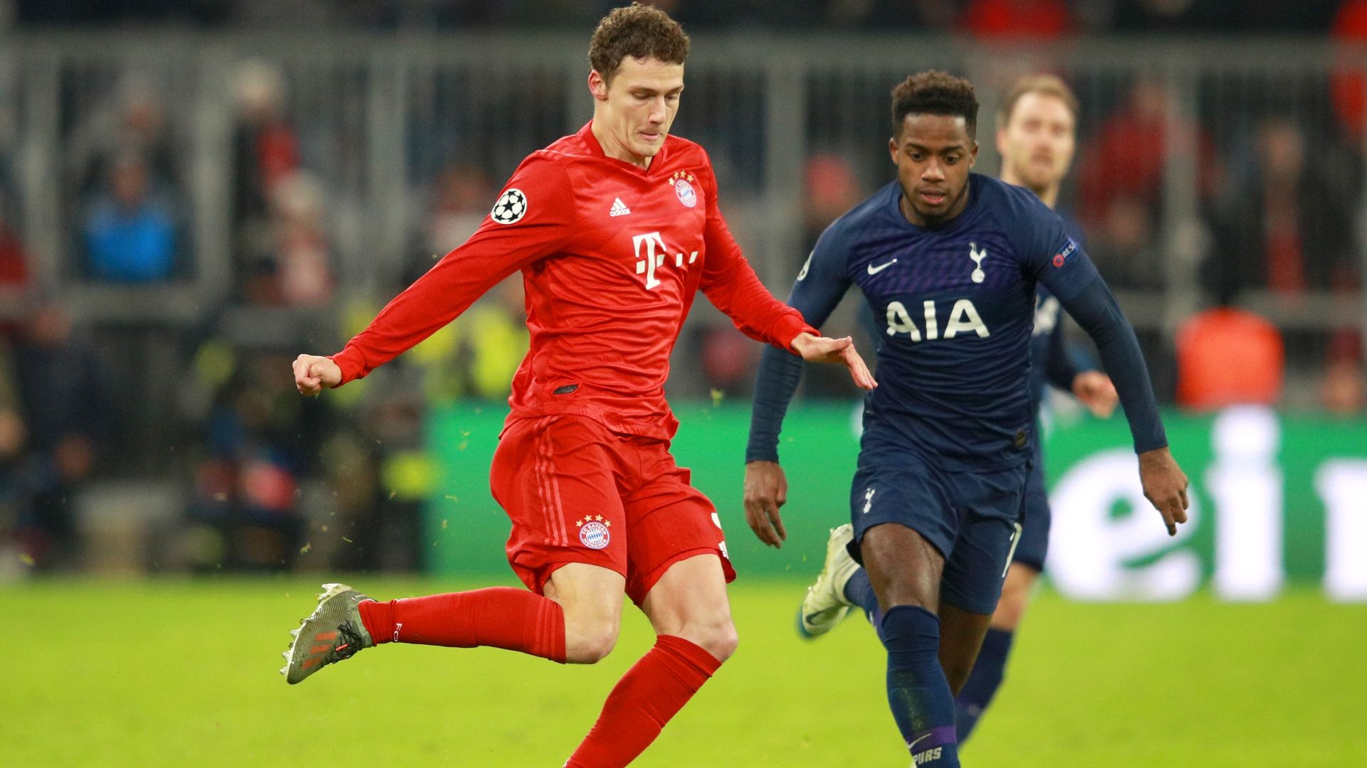 Benjamin Pavard FC Bayern 11122019