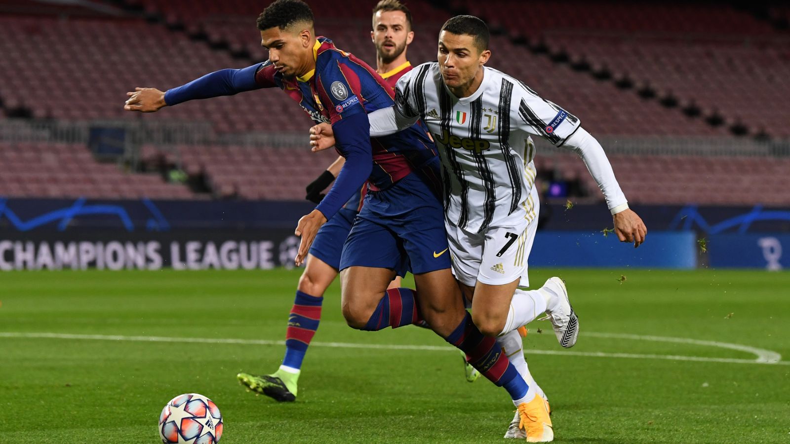 barcelona juventus penalti ronald araujo cristiano ronaldo