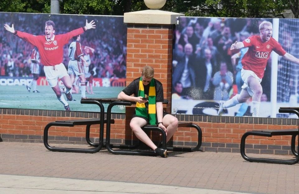 Mancheseter United fans protesting the Glazers