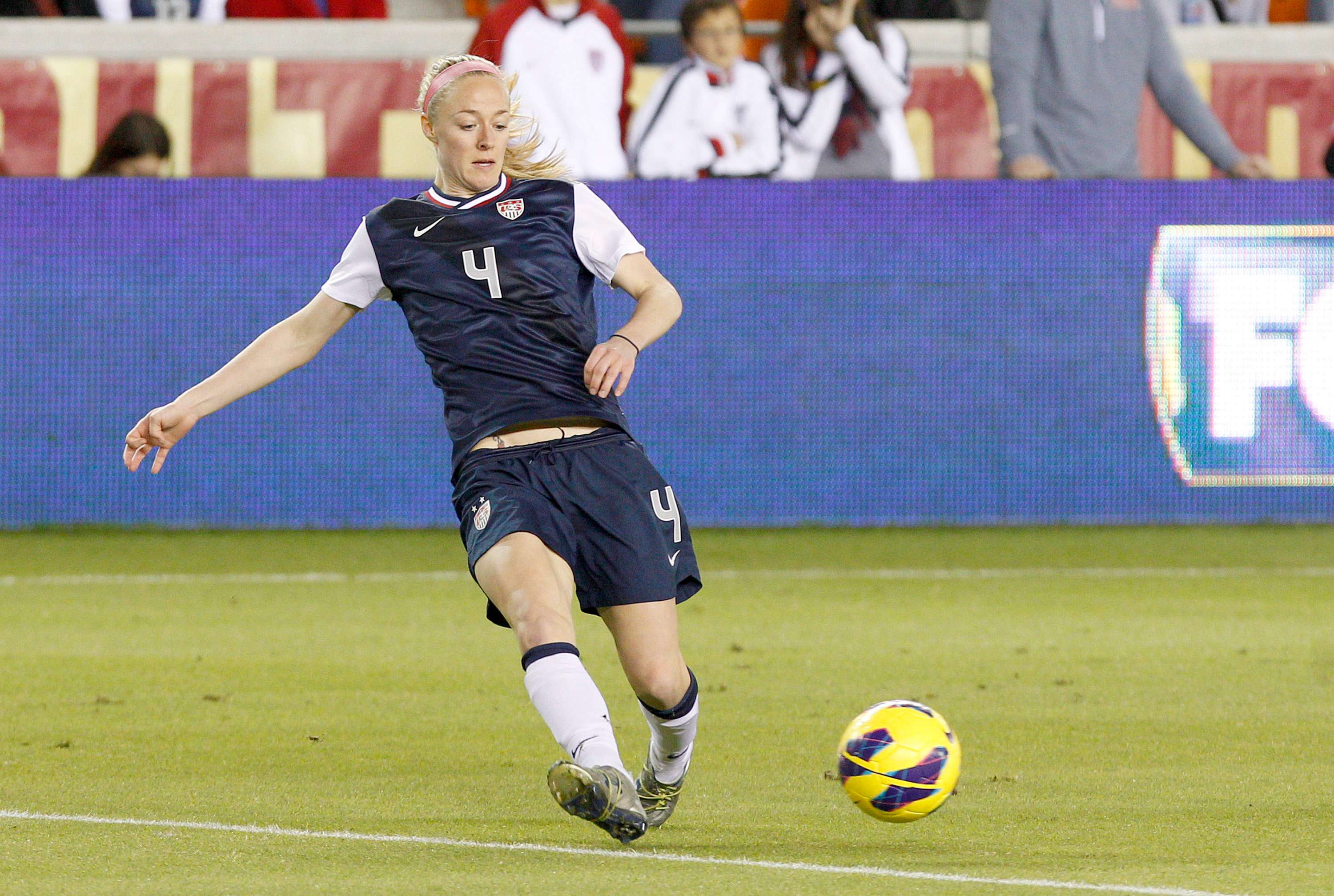 Becky Sauerbrunn, 2012