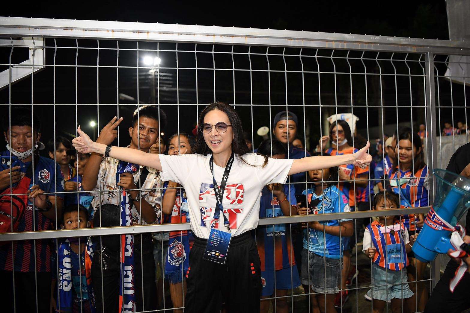 นวลพรรณ ล่ำซำ