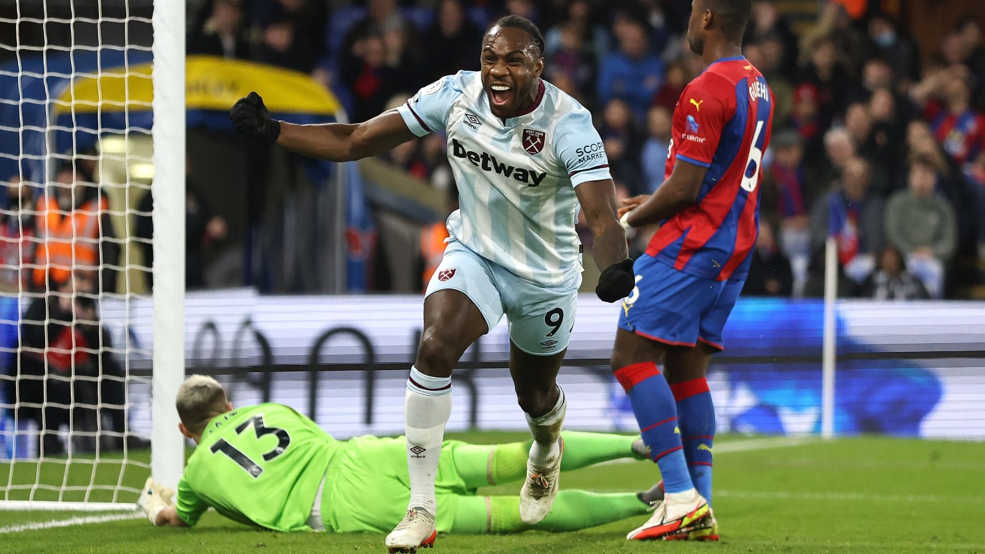 michail antonio West Ham Crystal Palace 2021-22