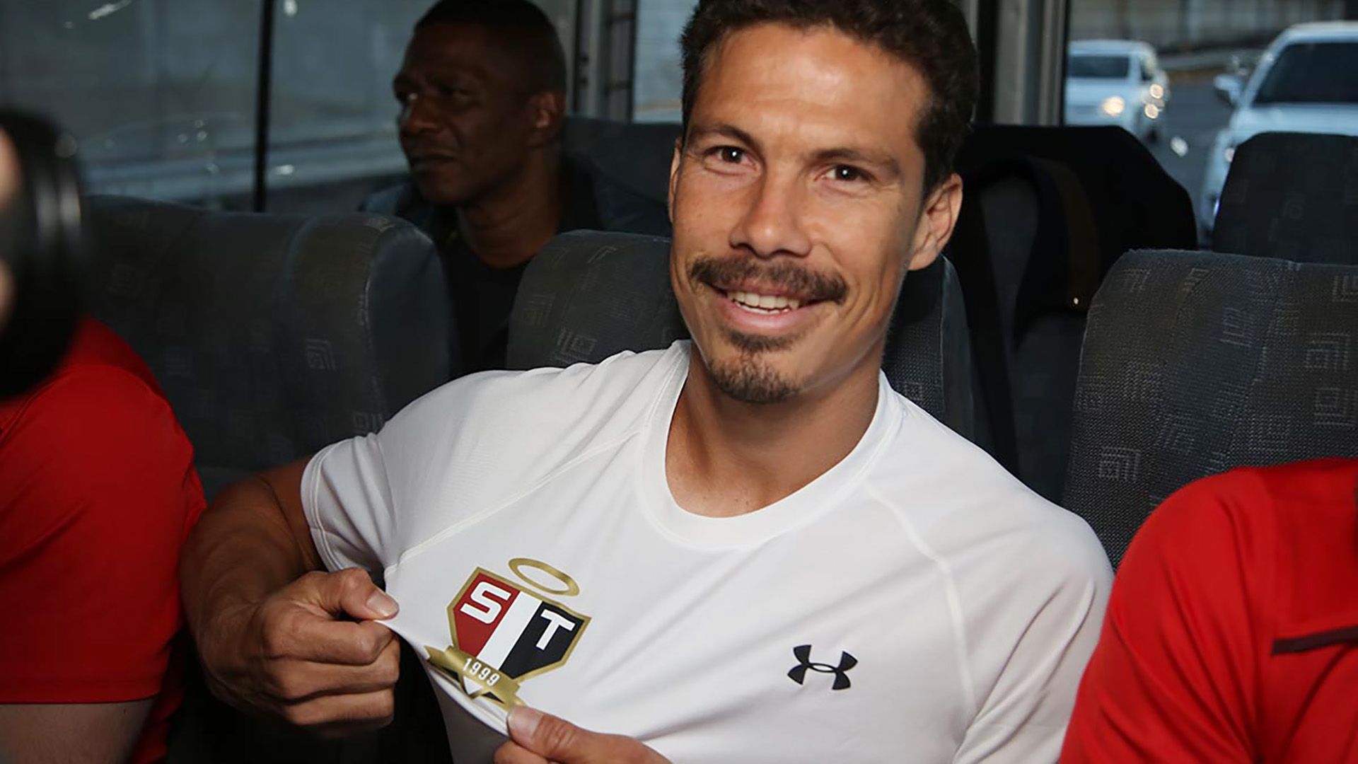Hernanes Sao Paulo aeroporto 21072017
