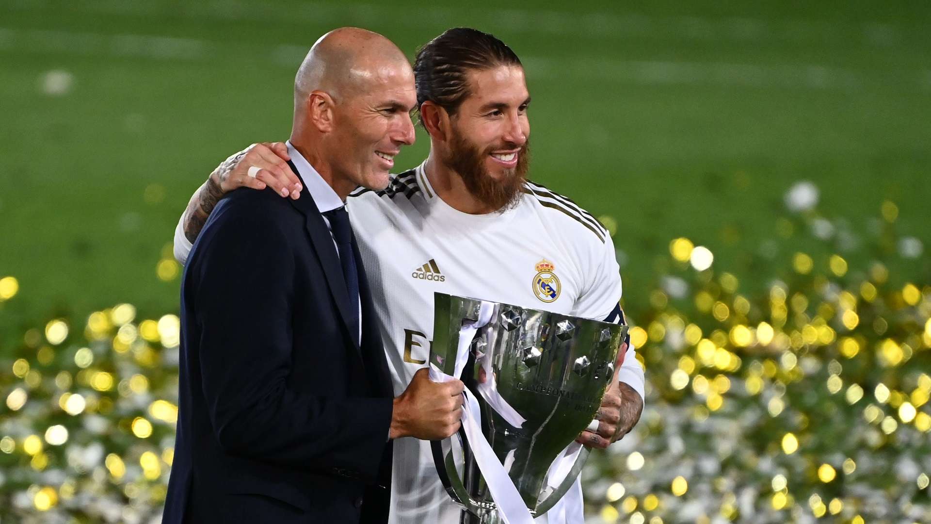 Zinedine Zidane Sergio Ramos Real Madrid title trophy 2019-20