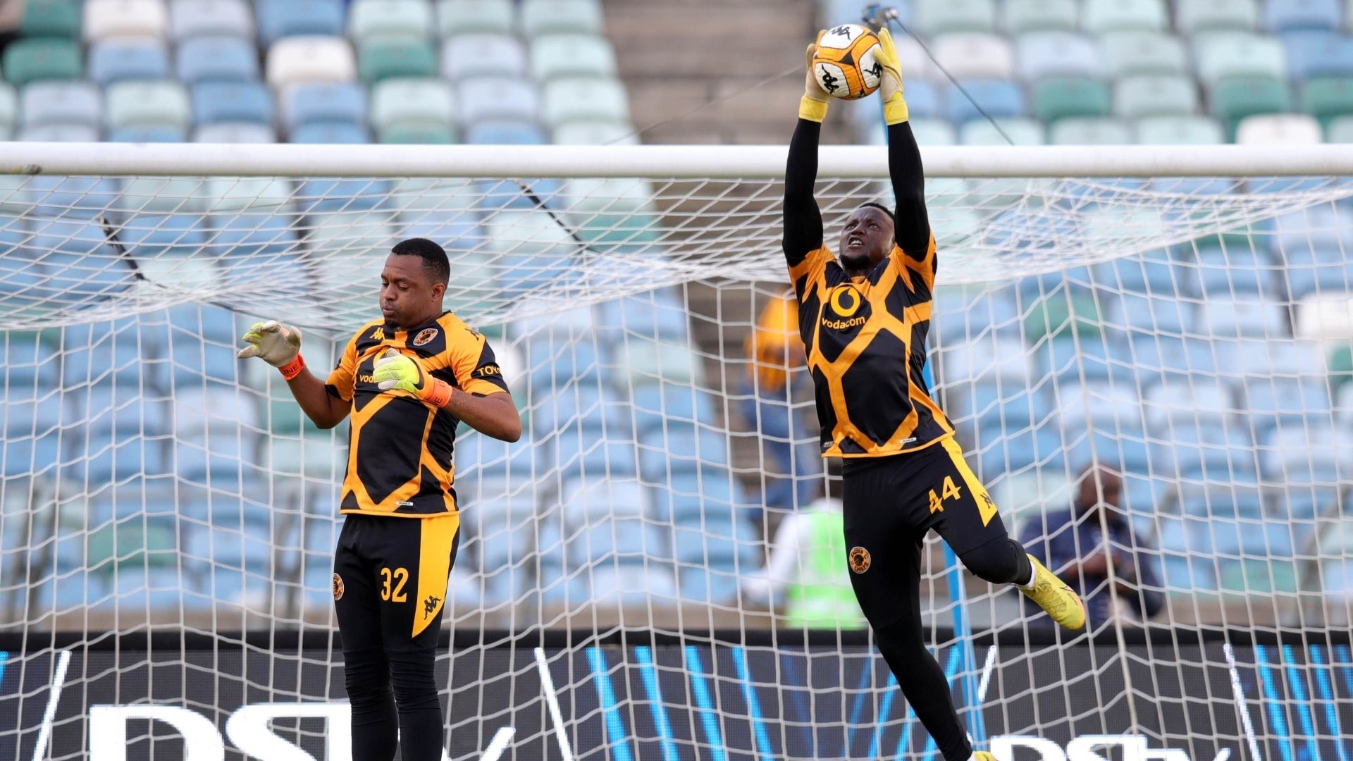 Itumeleng Khune and Bruce Bvuma, Kaizer Chiefs