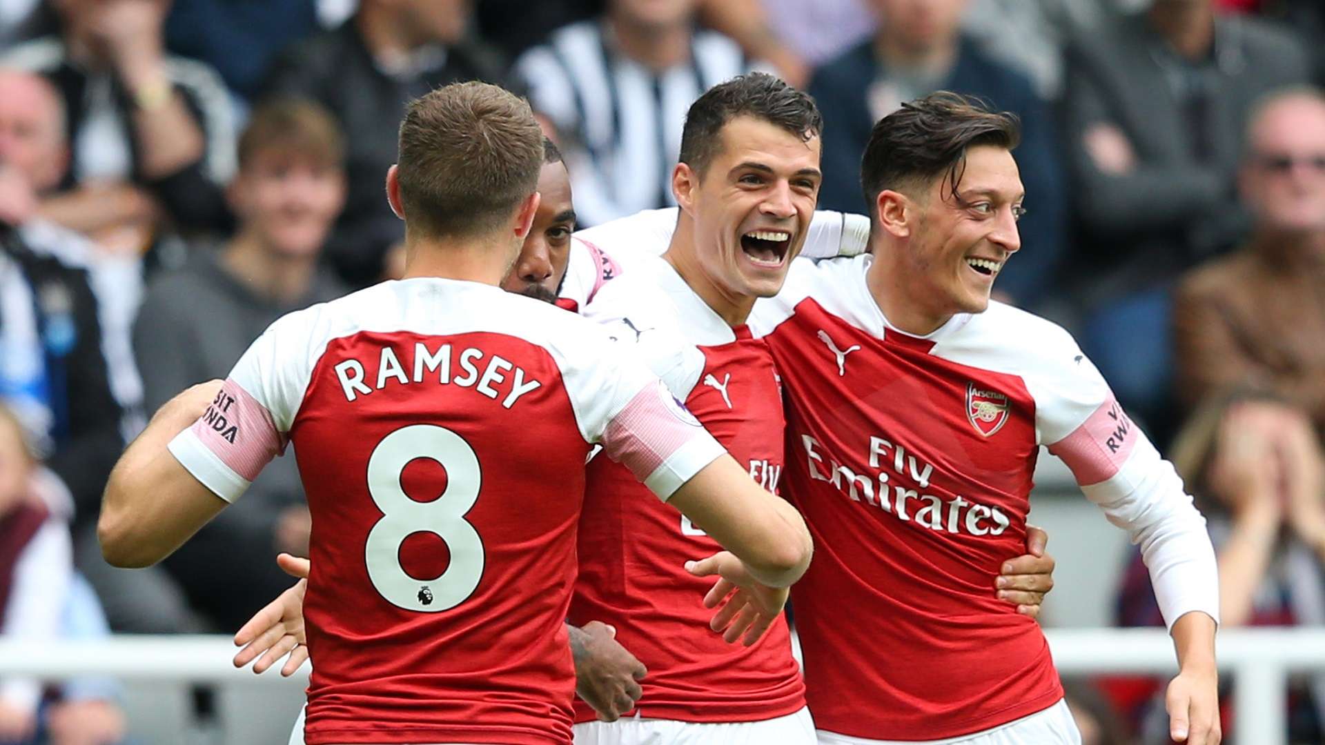 Aaron Ramsey Granit Xhaka Mesut Ozil Arsenal 15092018