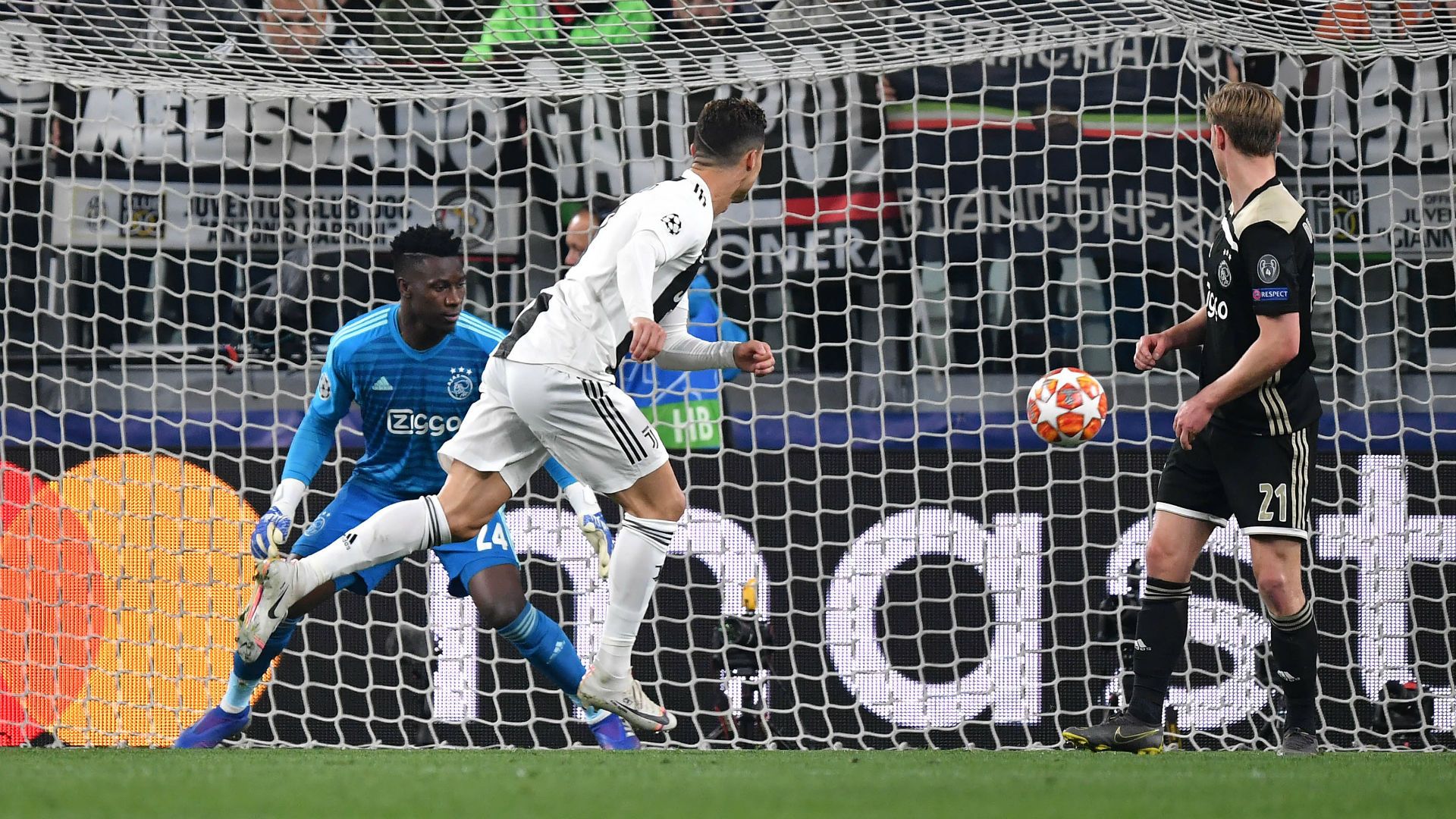 Cristiano Ronaldo Juventus Ajax Champions League