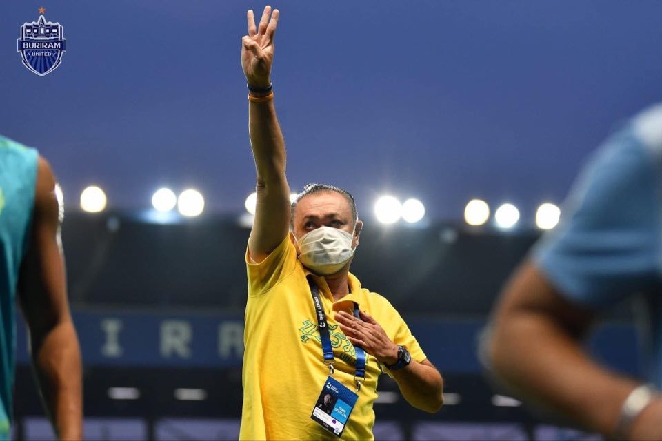 เนวิน ชิดชอบ