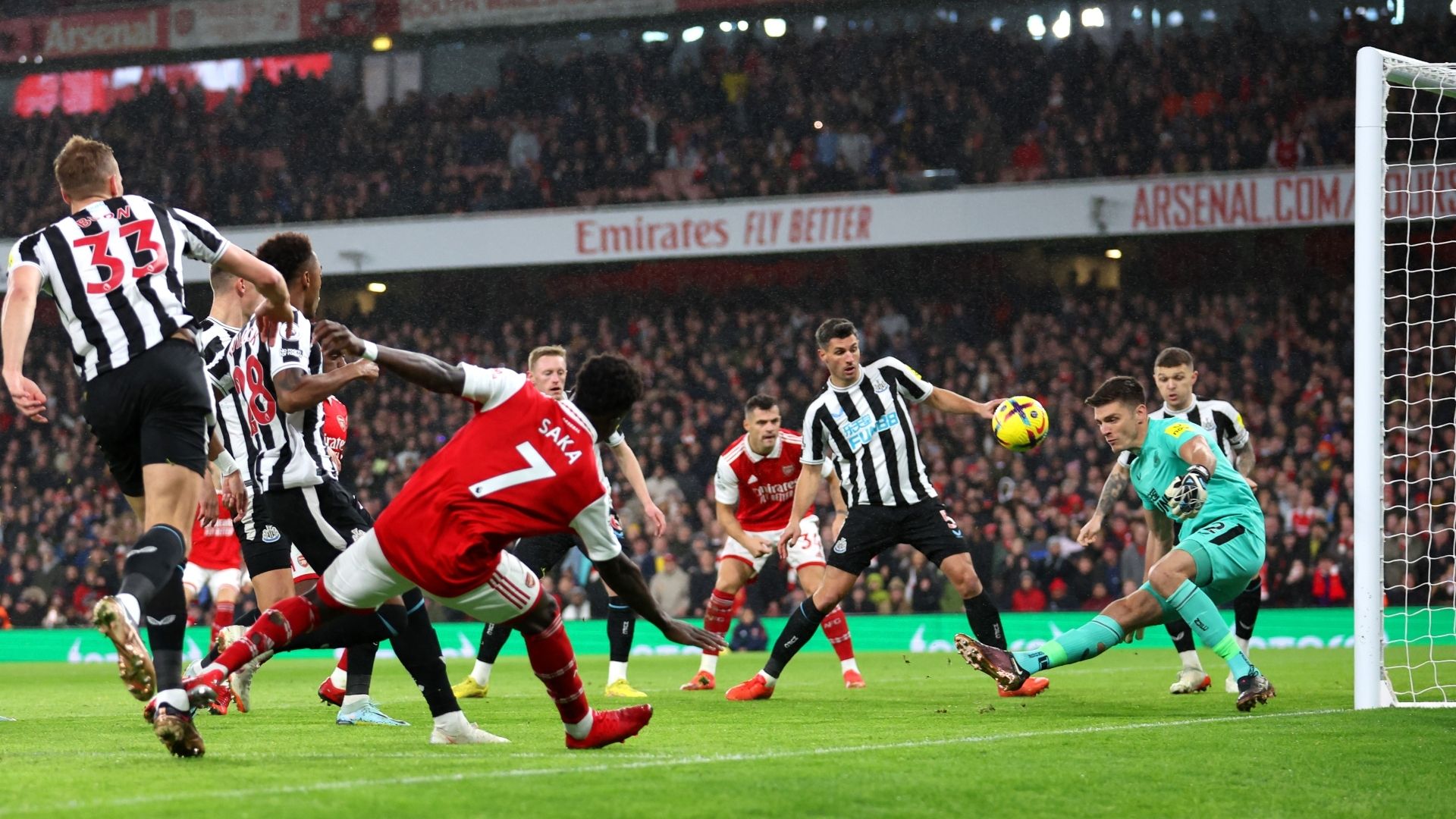 03012023 Arsenal Newcastle Nick Pope Bukayo Saka