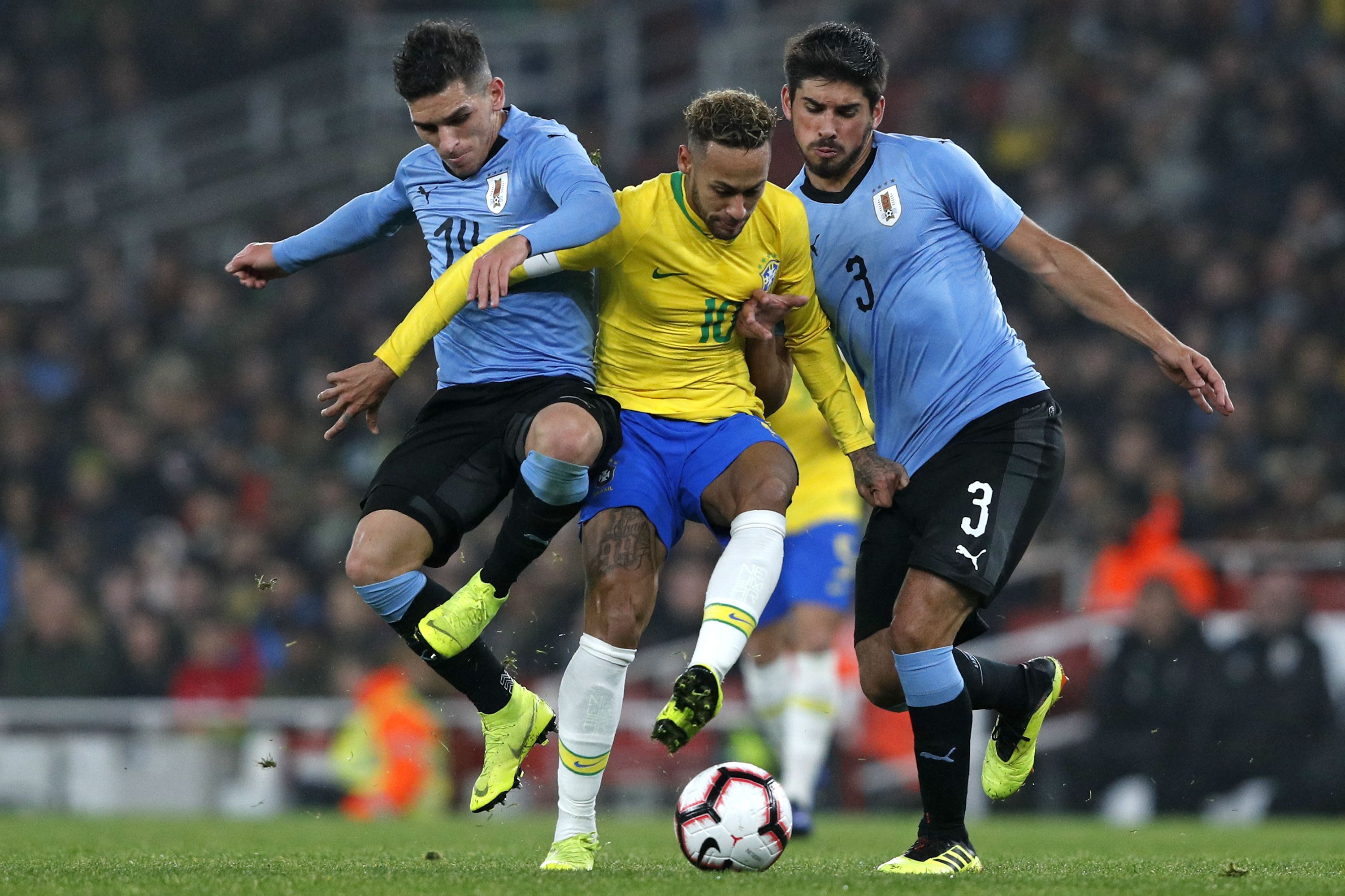 Lucas Torreira Neymar Bruno Mendez Uruguay Brazil