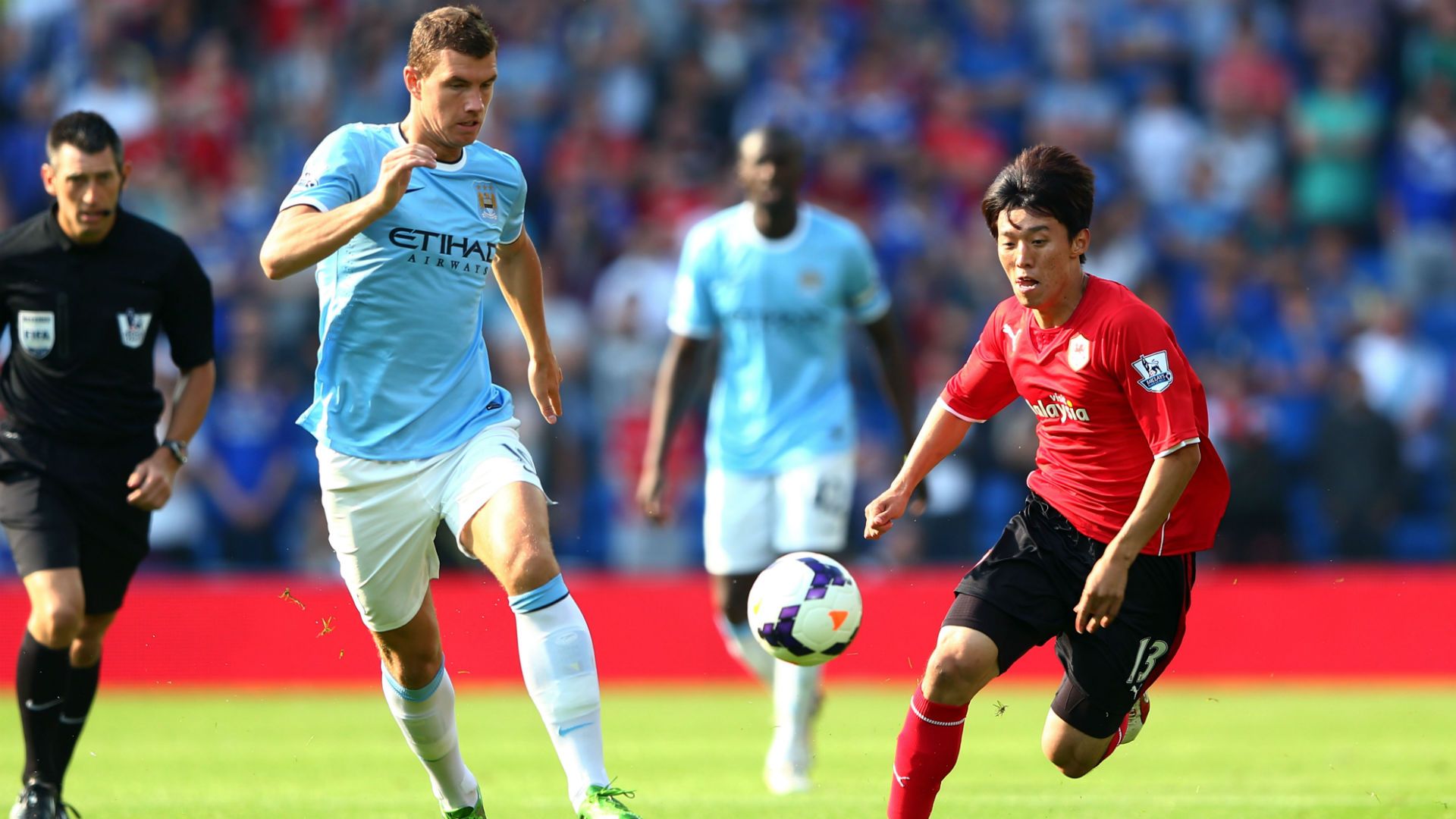 edin dzeko kim bo kyung - cardiff city 3 manchester city 2 - premier league - 25082013