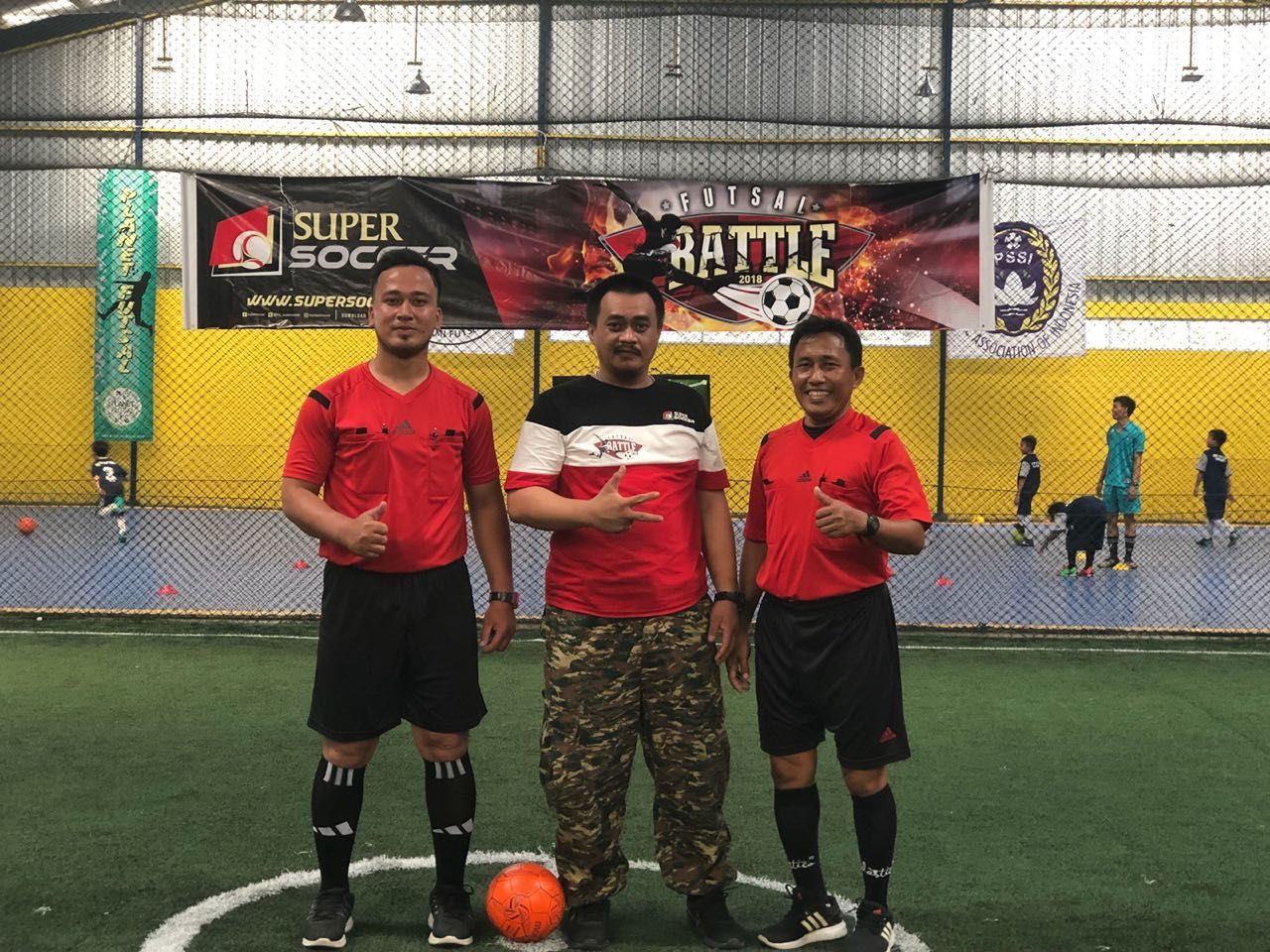 Super Soccer Futsal Battle