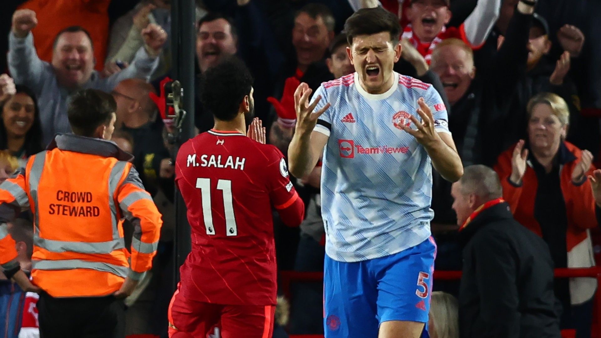 Harry Maguire Mohamed Salah Manchester United Liverpool 2021-22