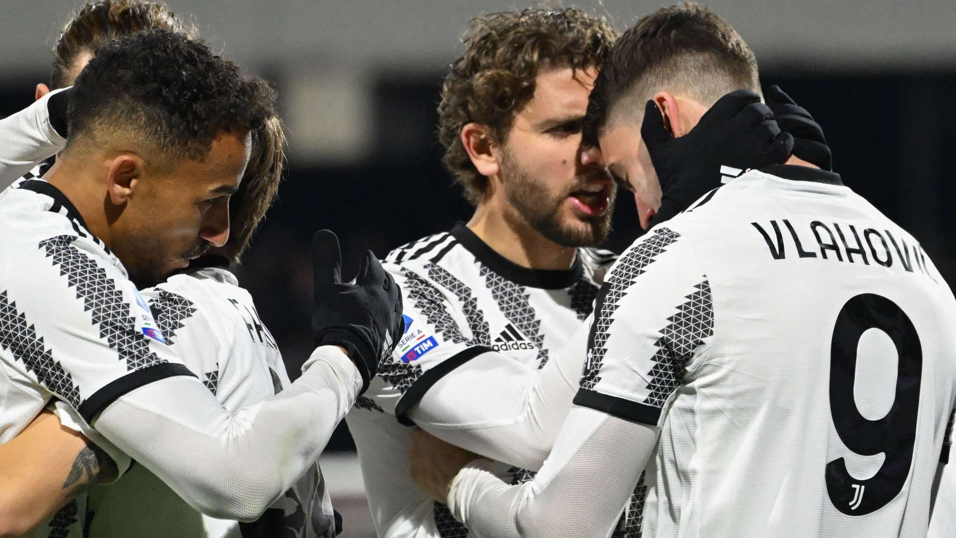 juventus vlahovic esultanza