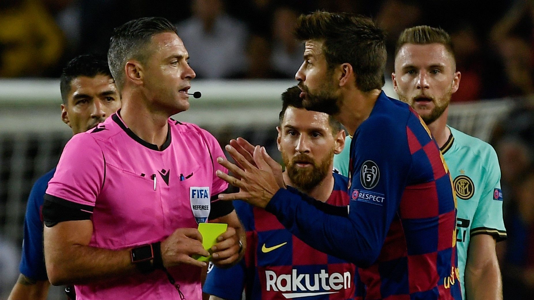 Damir Skomina Gerard Pique Barcelona Inter UCL 02102019