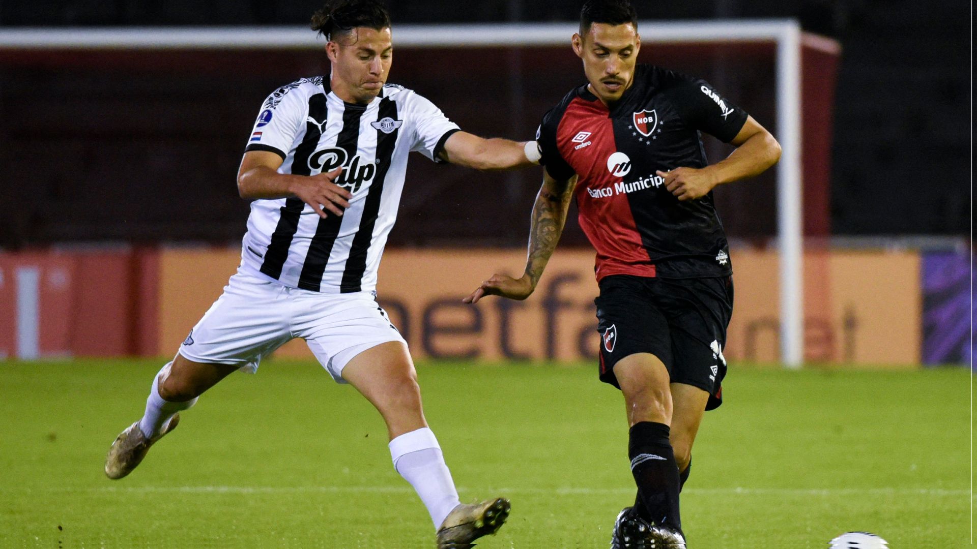Carlos Ferreira Yonathan Cabral Newells Libertad Copa Sudamericana 29042021