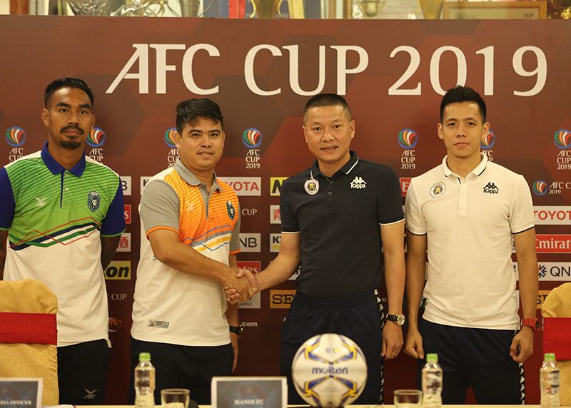 Chu Dinh Nghiem Nguyen Van Quyet Hanoi FC Yangon United AFC Cup