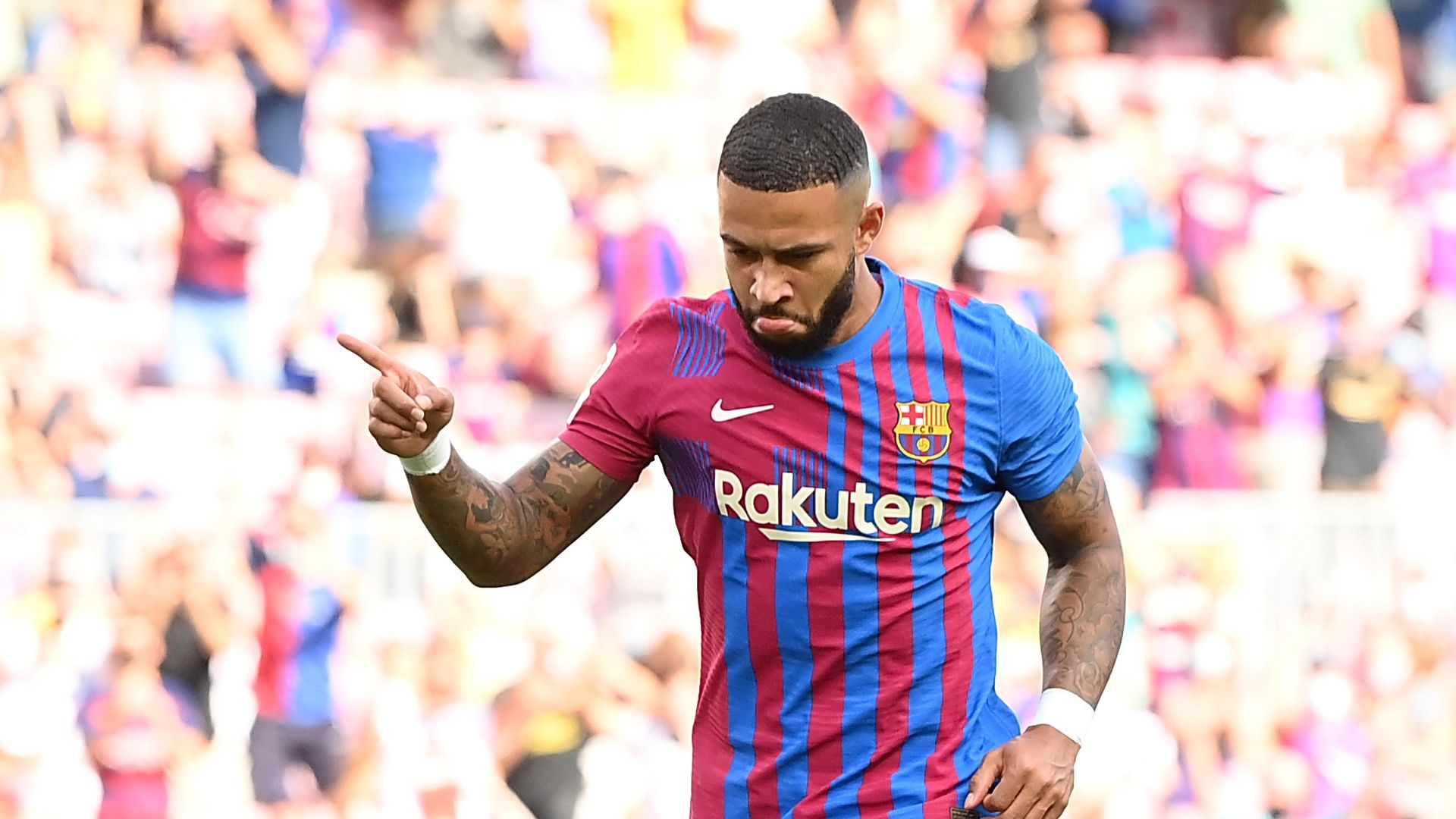 Memphis Depay, Barcelona