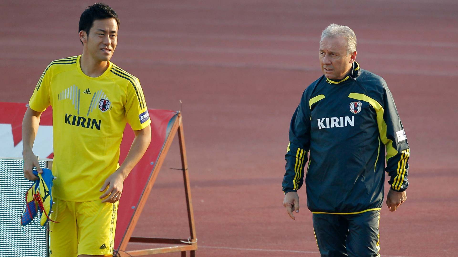 2020-09-28-2013-japan-maya-yoshida-alberto-zaccheroni